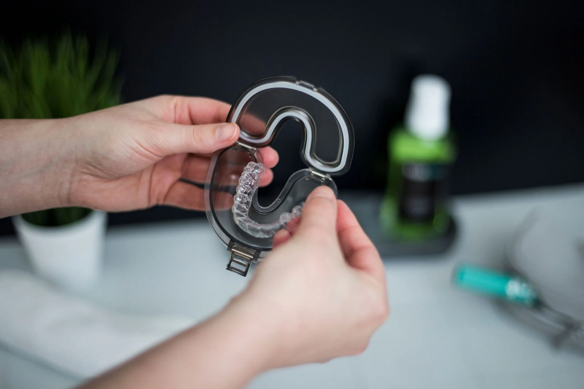 Retainer Cleaning Case - Orthodontic Aligner For Bathroom