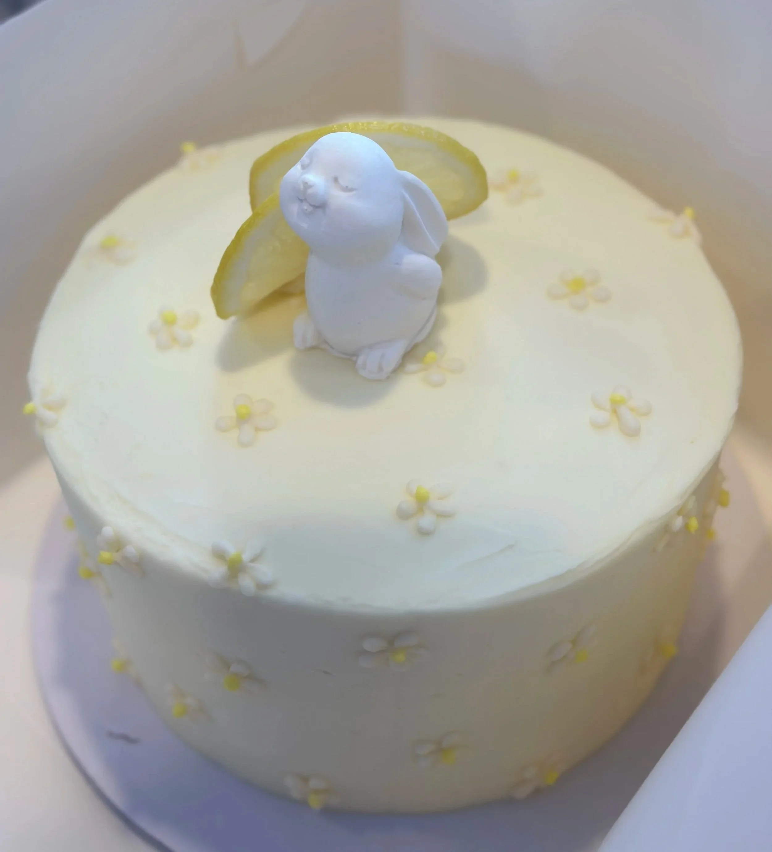 M%26M+Bakery+Bunny+Lemon+Cake.jpg