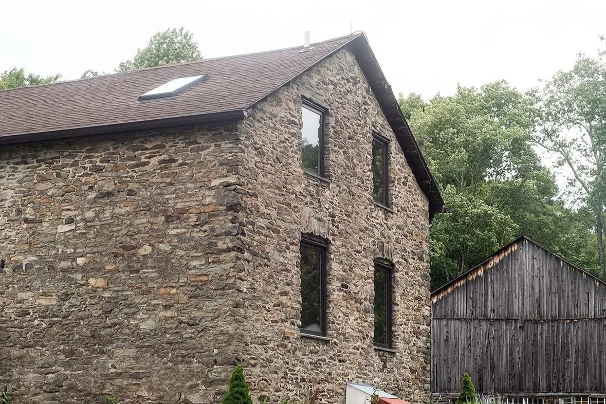 Stone+House_19.jpg