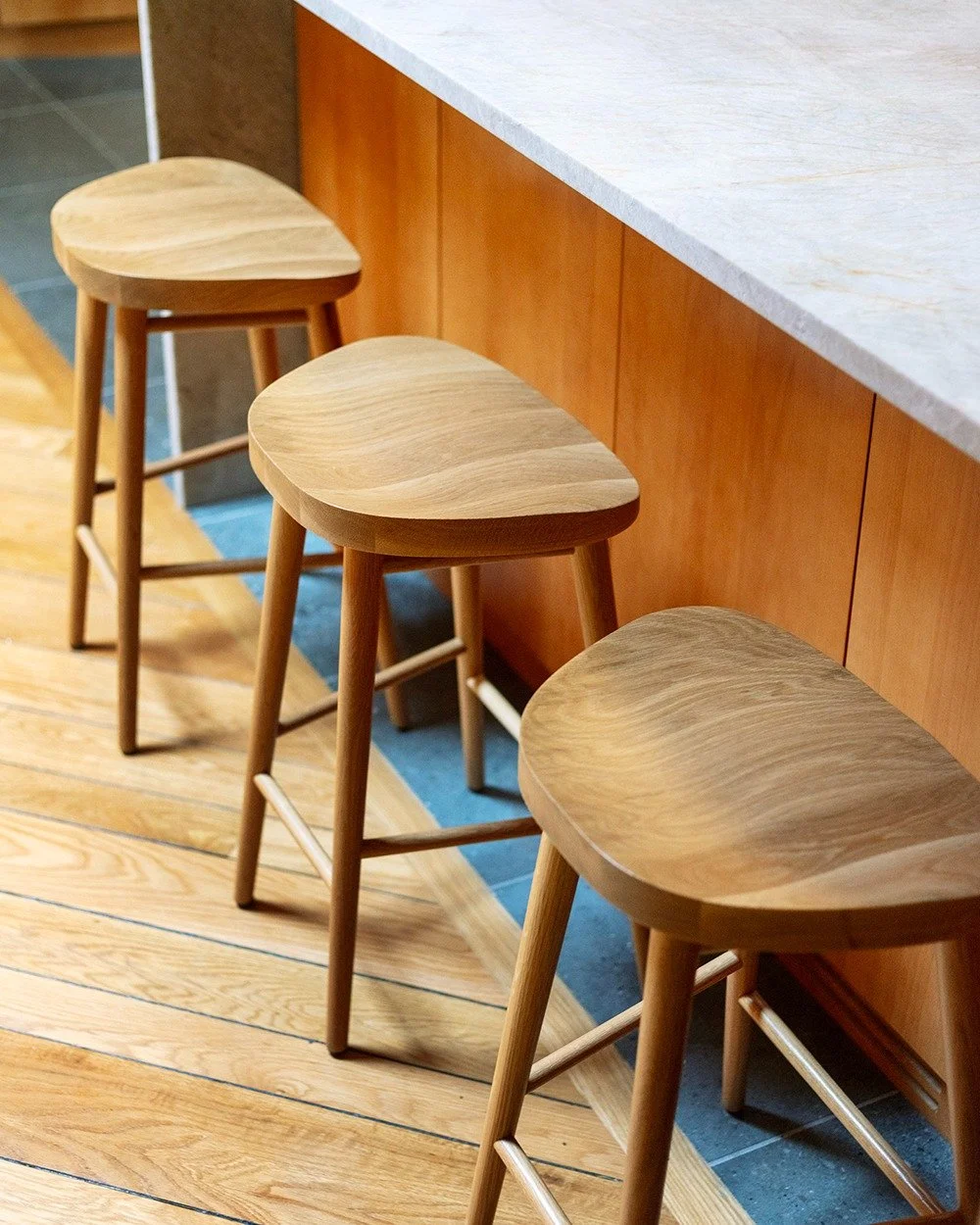 Experiences at Deer Lake. This is a place where modern and rustic meet for a weekend away... or a summer away, or maybe even a few years away. 

Photo Credit: @rogercasasphoto 
Styling: @thisandthatdelhi 
GC: @asmithdesignbuild 

#upstatelife #interi