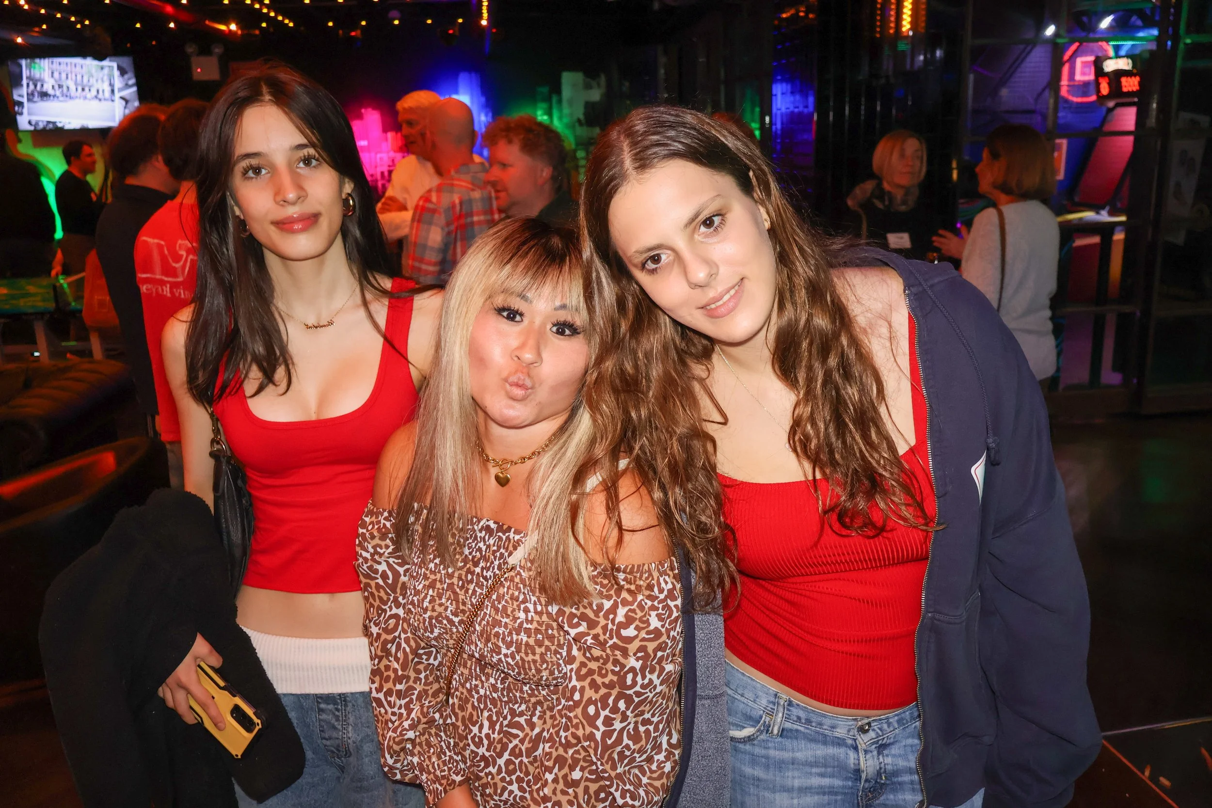 1763323106_0_31.jpg