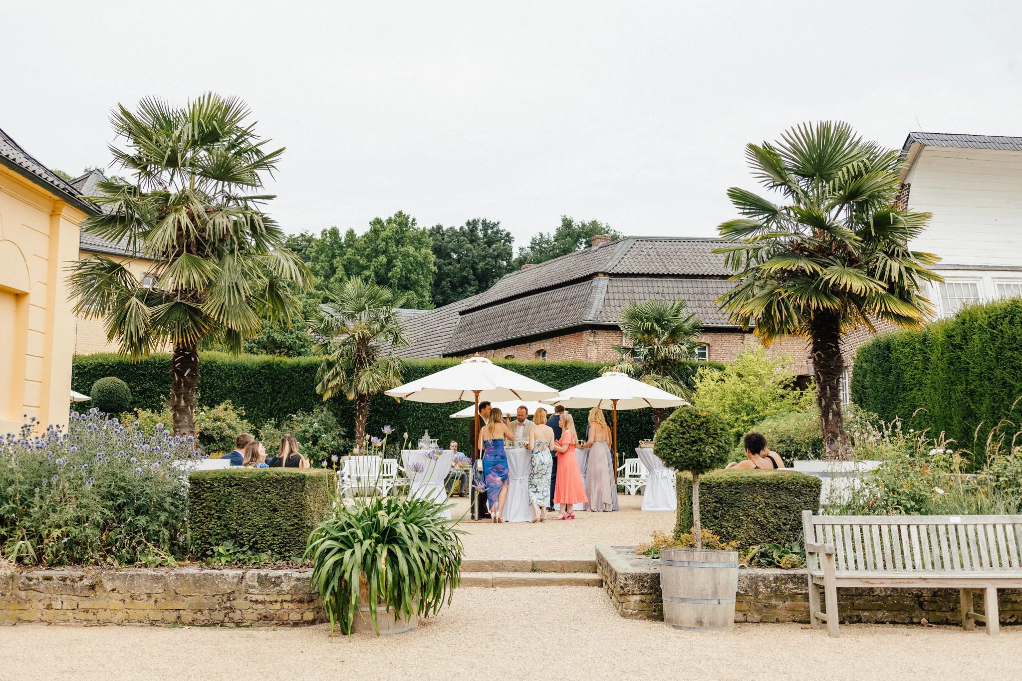 civil wedding photography Schloss Dyck Jüchen-468.jpg