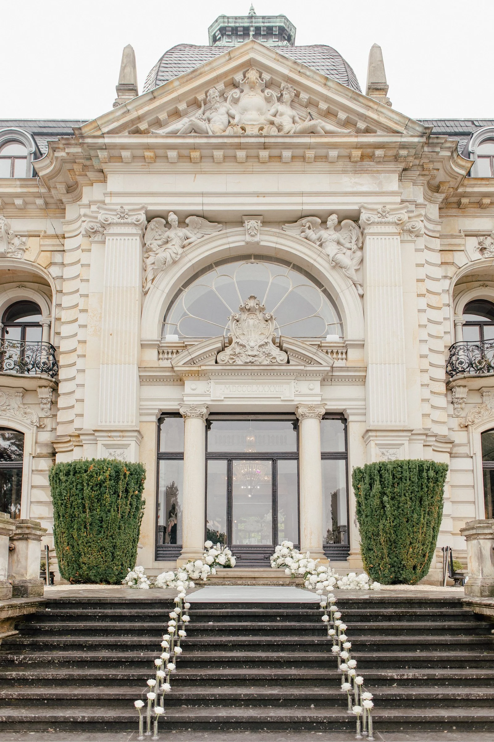 Stella Rheni Wedding Venue in Bonn | Fine Art &amp; Editorial Wedding Inspiration