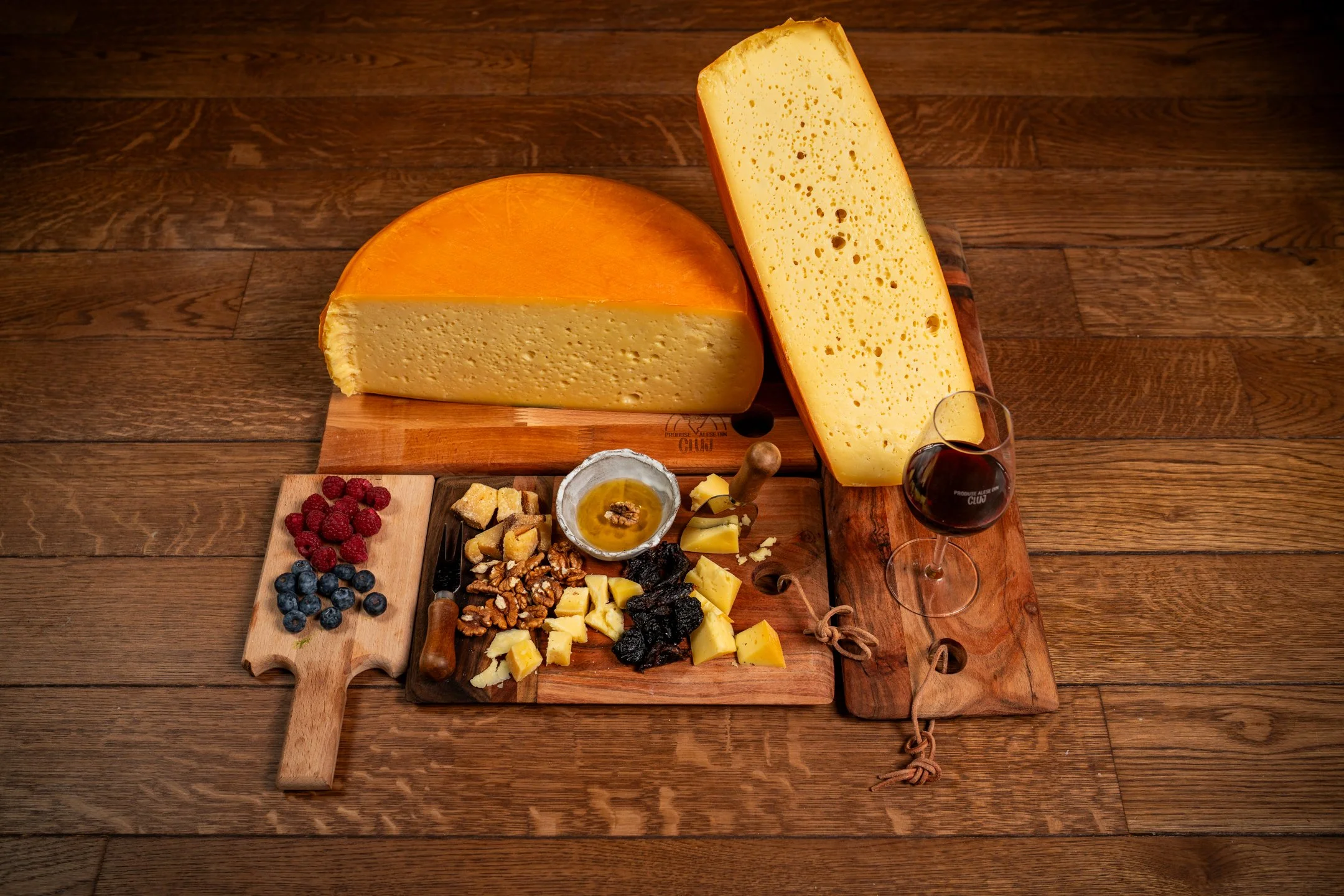 ONESHOTPRODUCTIONS-2 a.jpg