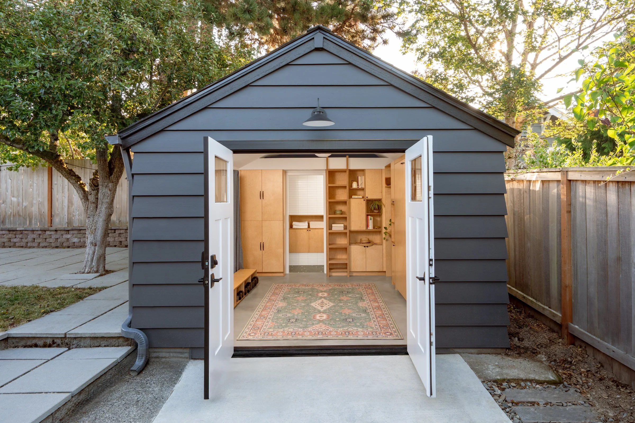 PHINNEY RIDGE GUEST SUITE