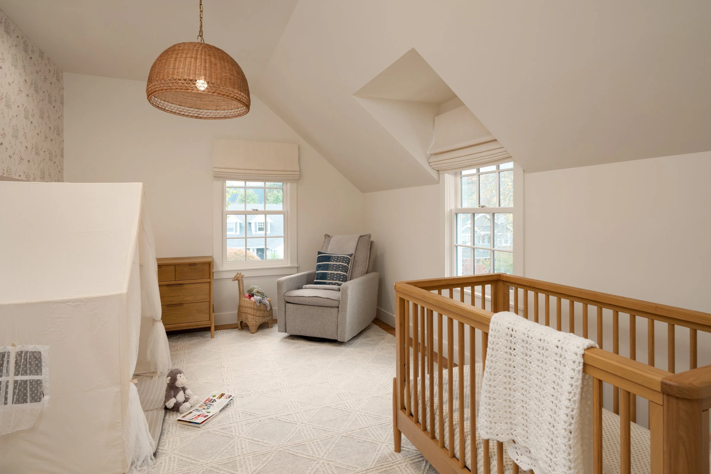 LAURELHURST SECOND STORY REMODEL