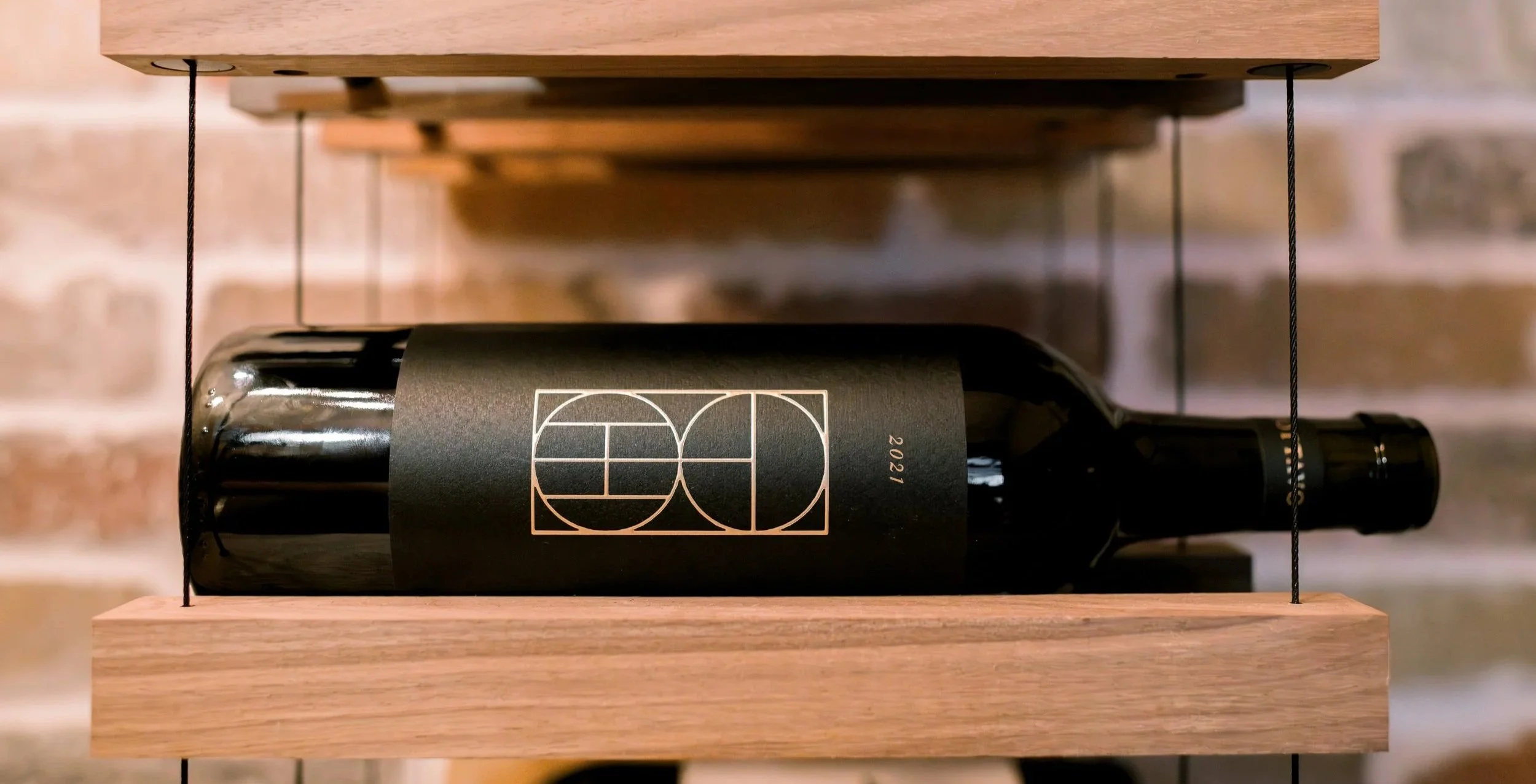 Walla Walla Vinters bottle showcasing geometric label