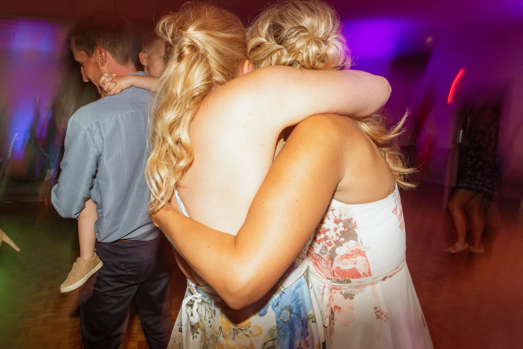Aven_James_Wedding-1582.jpg