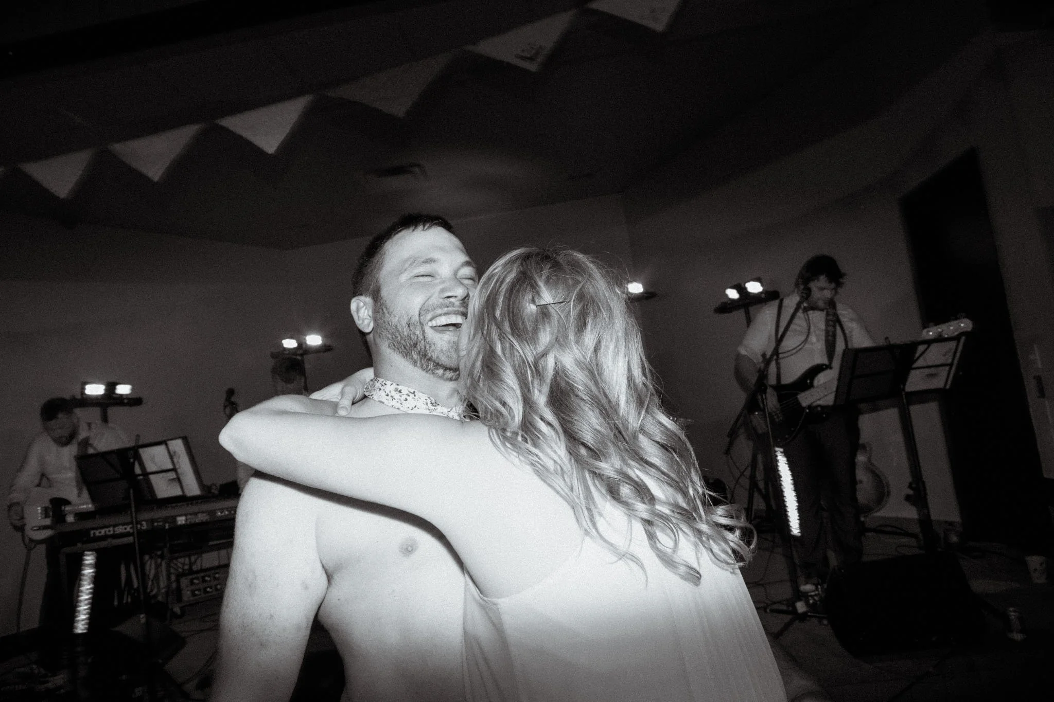 Aven_James_Wedding-1792.jpg