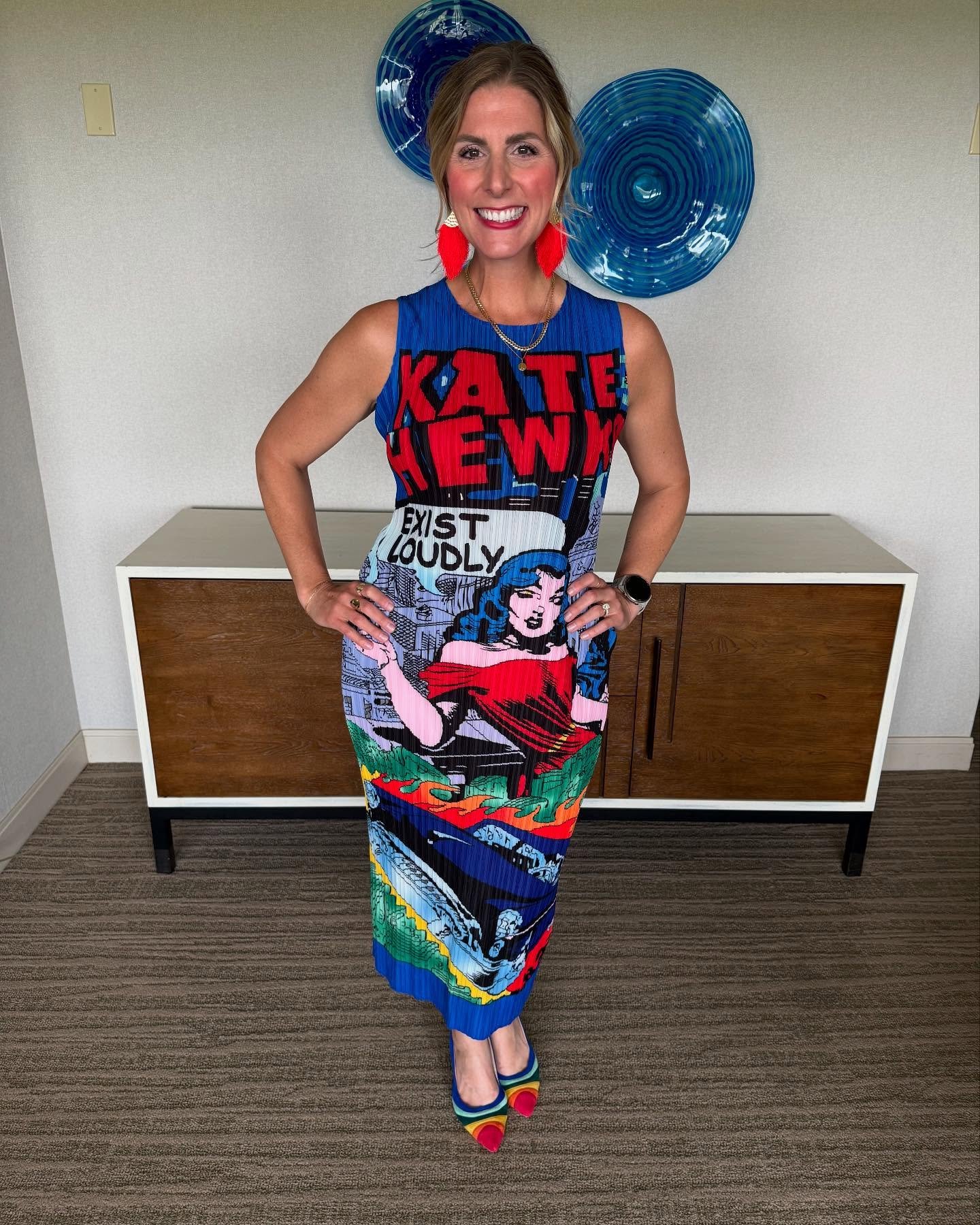 Two keynotes. Two states (200 miles apart). Two wildly different audiences. One day. (Oh, and yes&mdash;two wardrobe changes.🔥)

From kicking off the SAIS staff retreat for The Johns Hopkins University to inspiring women at KeyBank&rsquo;s Key4Women