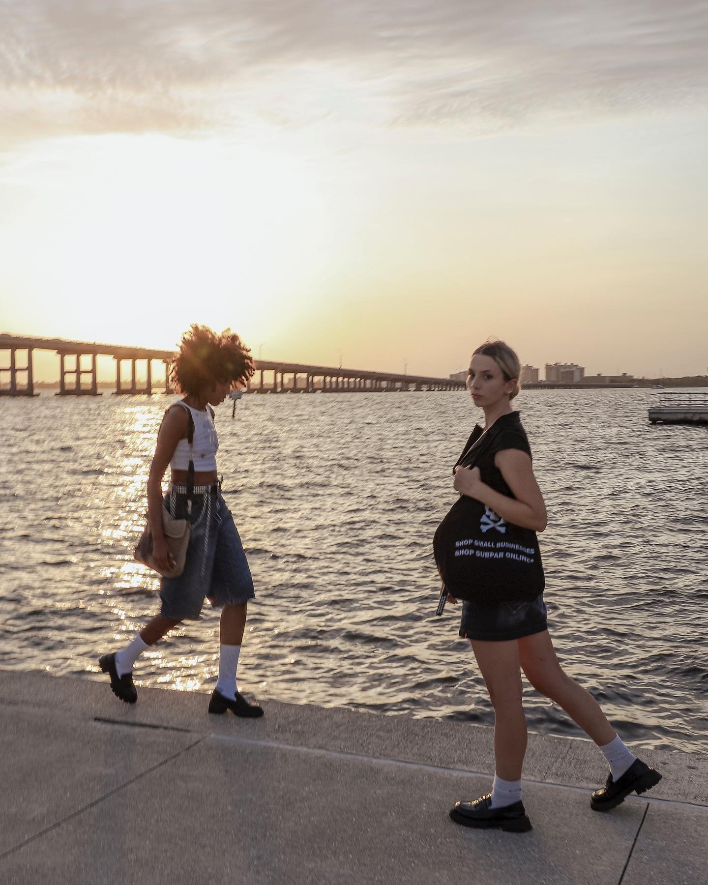 Looking good shopping SUBPAR.

You can too! shop ONLINE!

*shot by @ethanlandersphoto