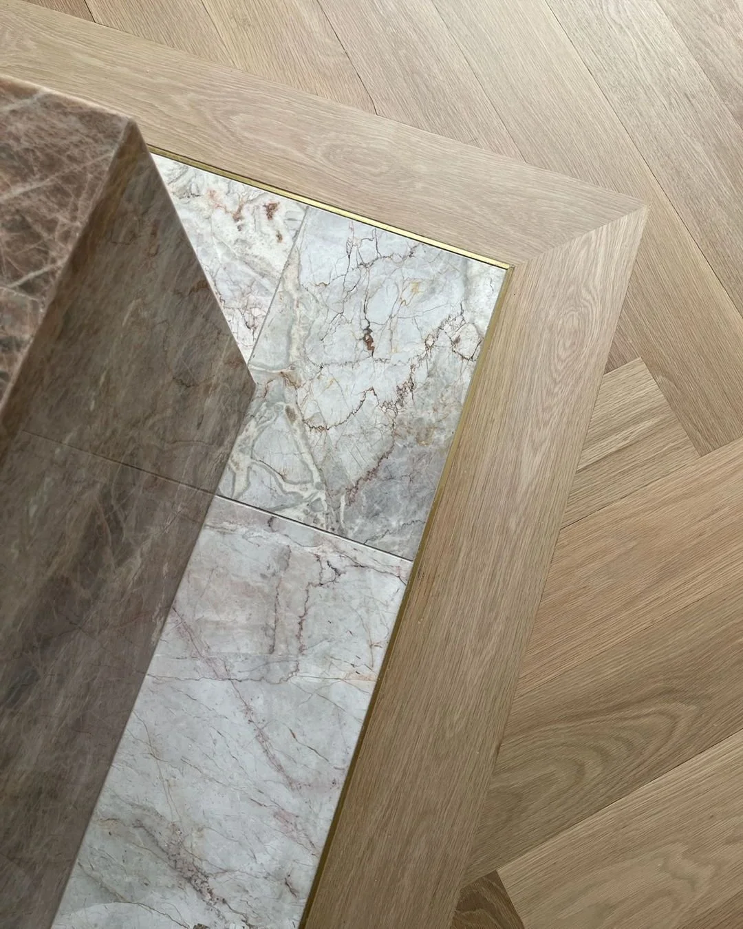 team brass inlay

project : grande dame