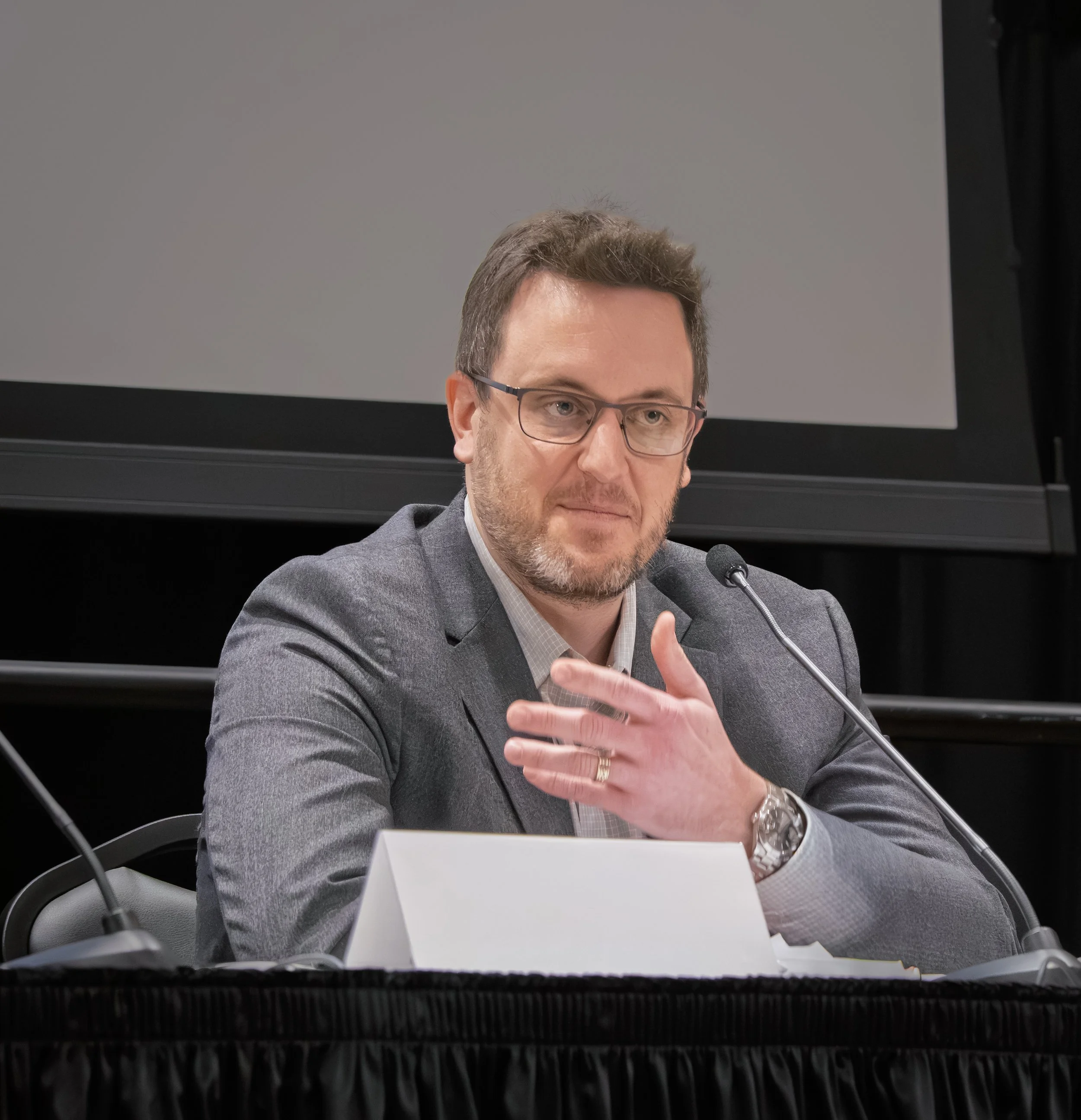 World conf A-4145.jpg