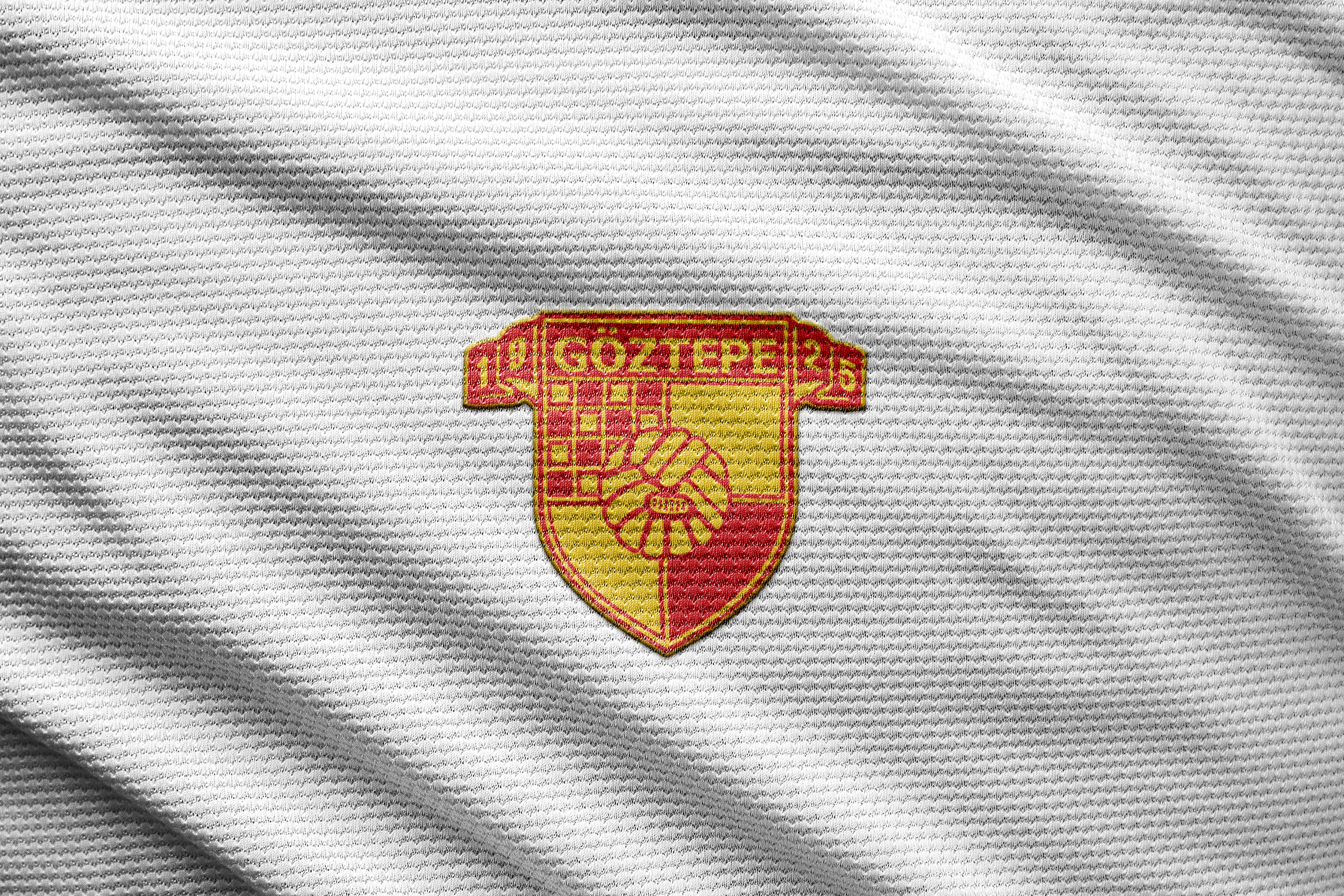 Logo Mockup Sport Jersey.png