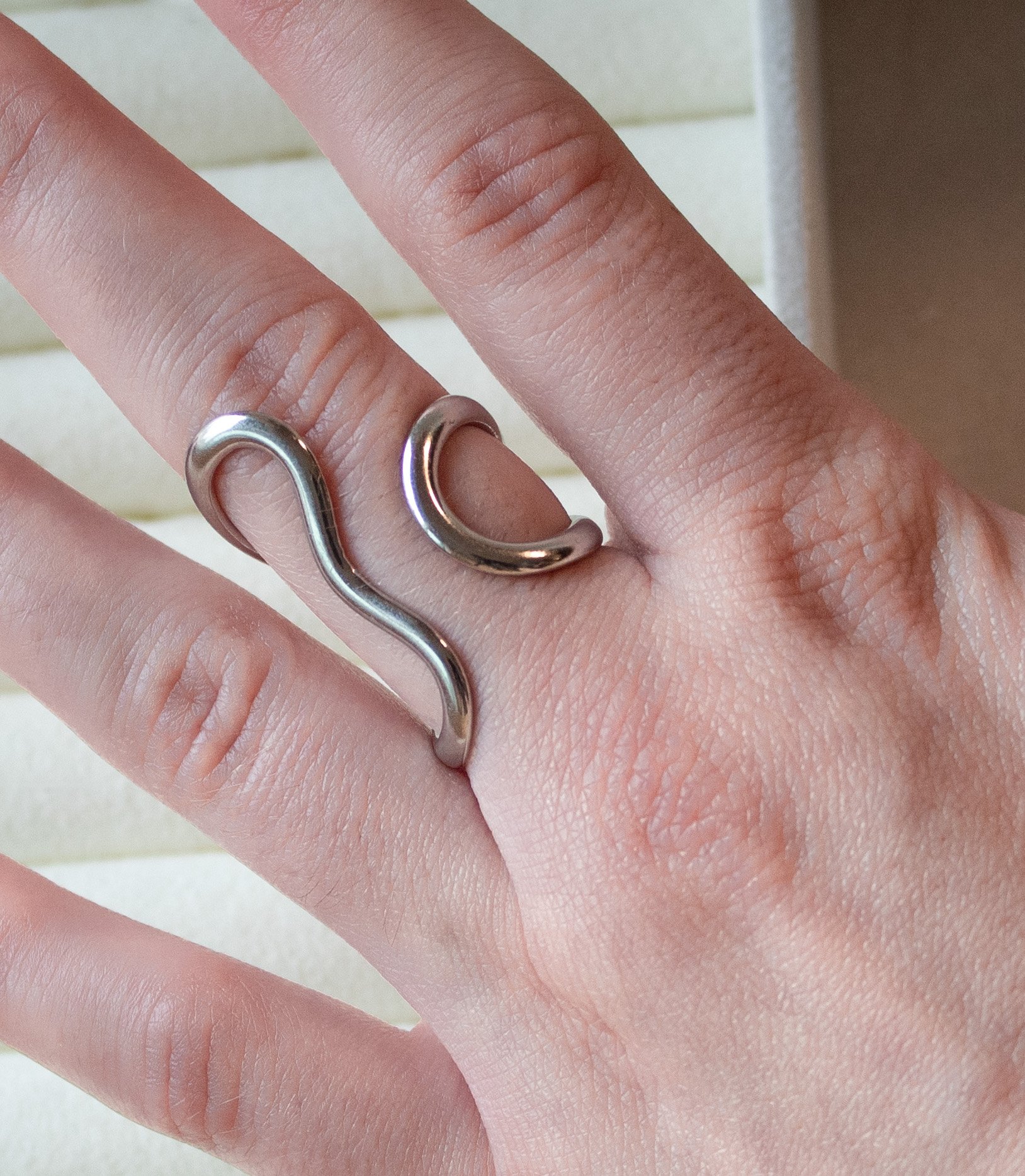 silver_ring_3.jpg