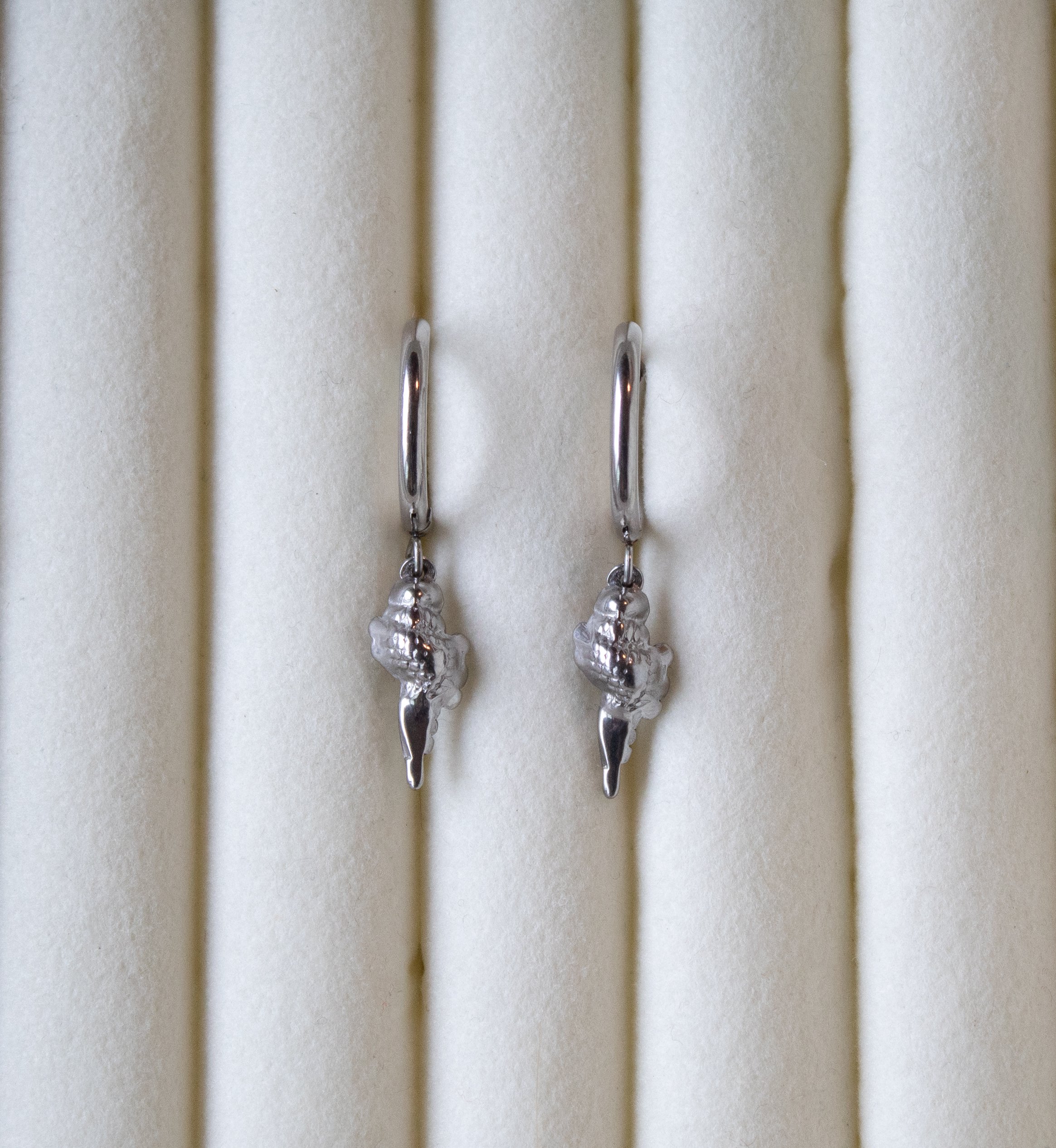 silver_shell_hoops_1.jpg