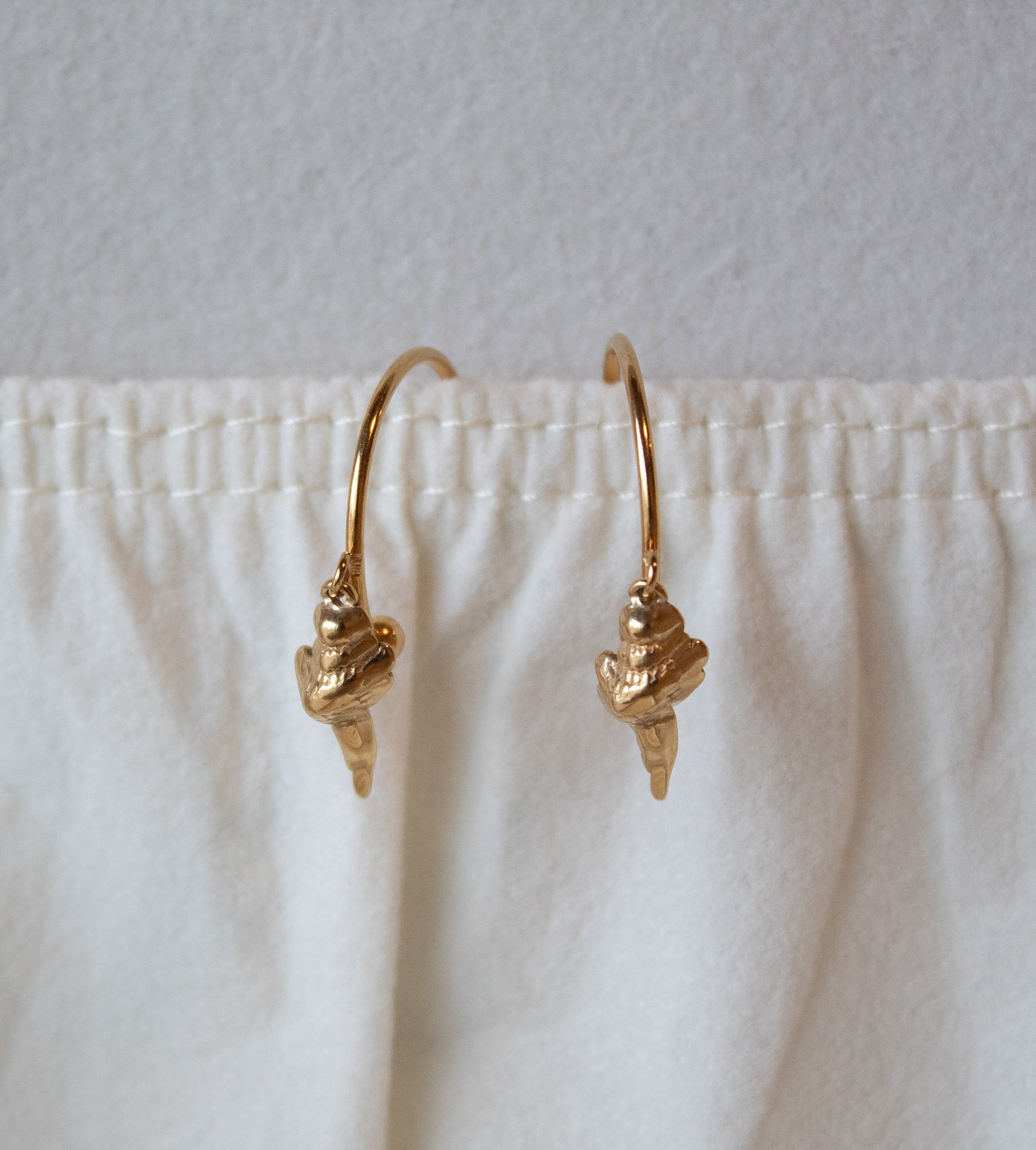 Savannah Shell Hoops