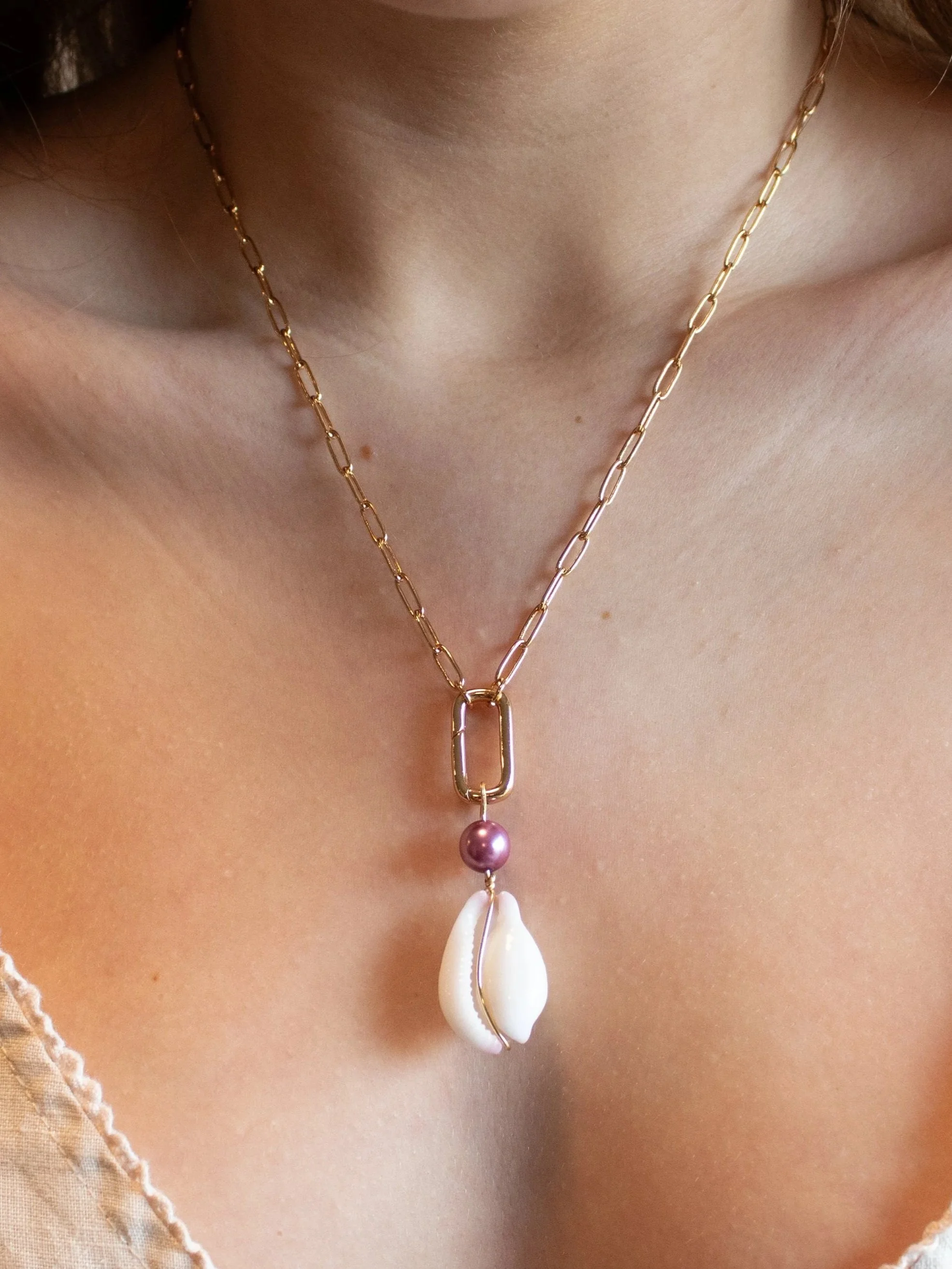 Pink_shell%26pearl_3.jpg