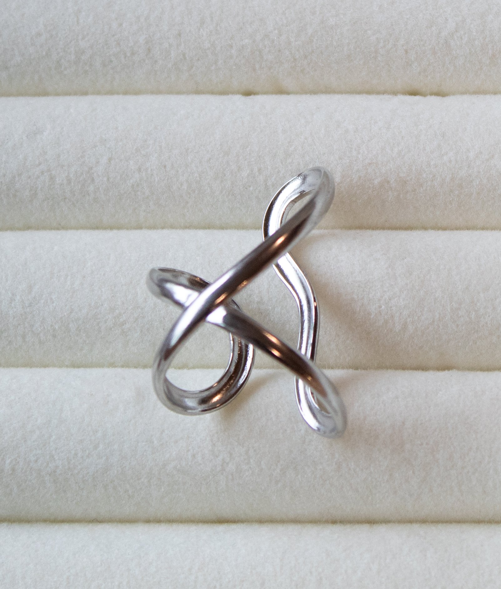 silver_ring_2.jpg