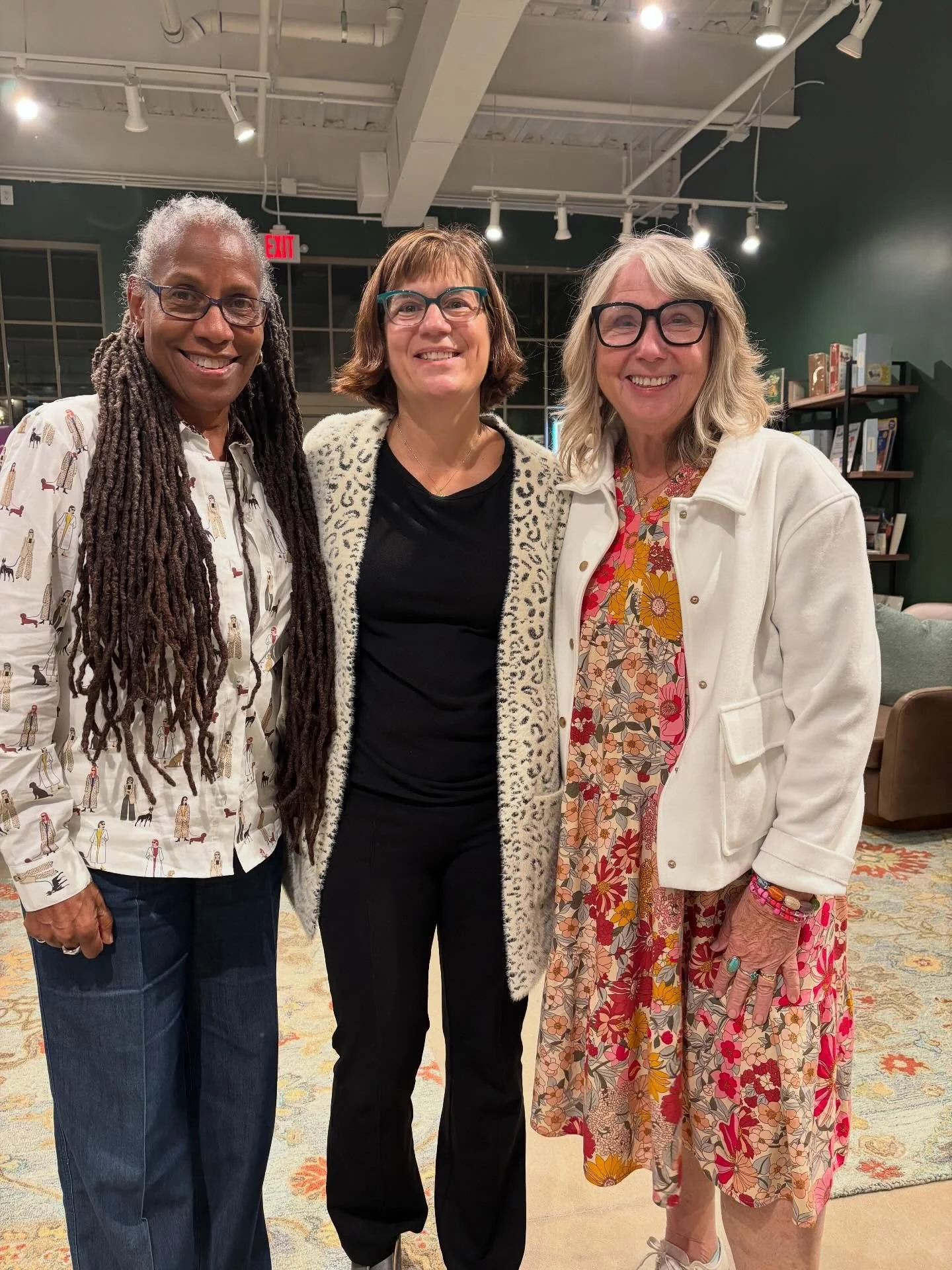 We had such a great evening with @ejwade53 and @karenzach &mdash; full of laughter, stories, and a little birthday celebrating too! 🎉

Thank you to everyone who joined us for &ldquo;The Devil&rsquo;s Pulpit &amp; Other Mostly True Scottish Misadvent