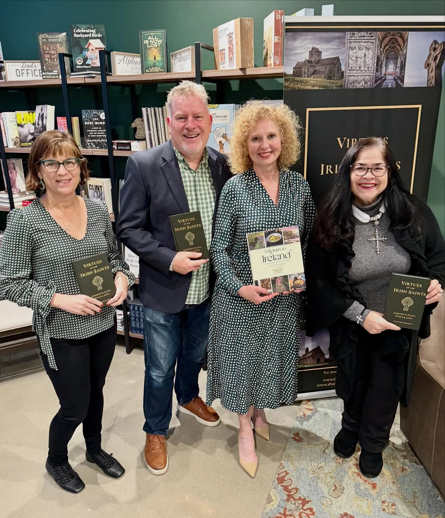 What a wonderful evening celebrating &ldquo;Virtues of the Irish Saints&rdquo; with @theirishsaints ☘️

Thank you to everyone who joined us for the music, the conversation, and the warm energy in the shop.
Nights like these remind us why we love brin