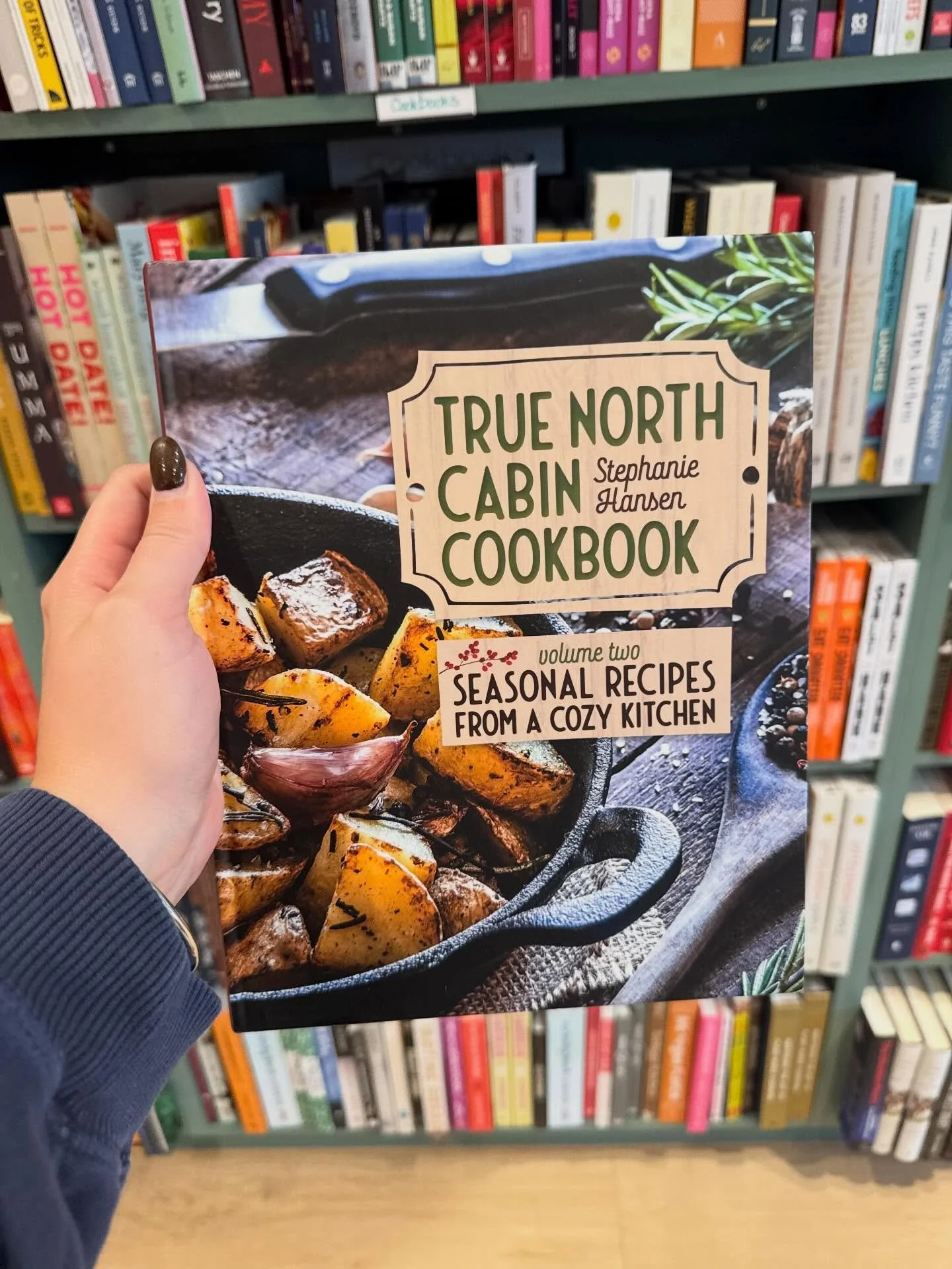We have some AMAZING events coming up over the next two weeks &mdash; come hang with us! ✨📚

📖✨ &ldquo;Cookbook Club: True North Cabin Cookbook&rdquo;
Tuesday, Dec 3 | 6:30&ndash;8:30
Author Stephanie Hansen joins us via Zoom as we cook, taste, and