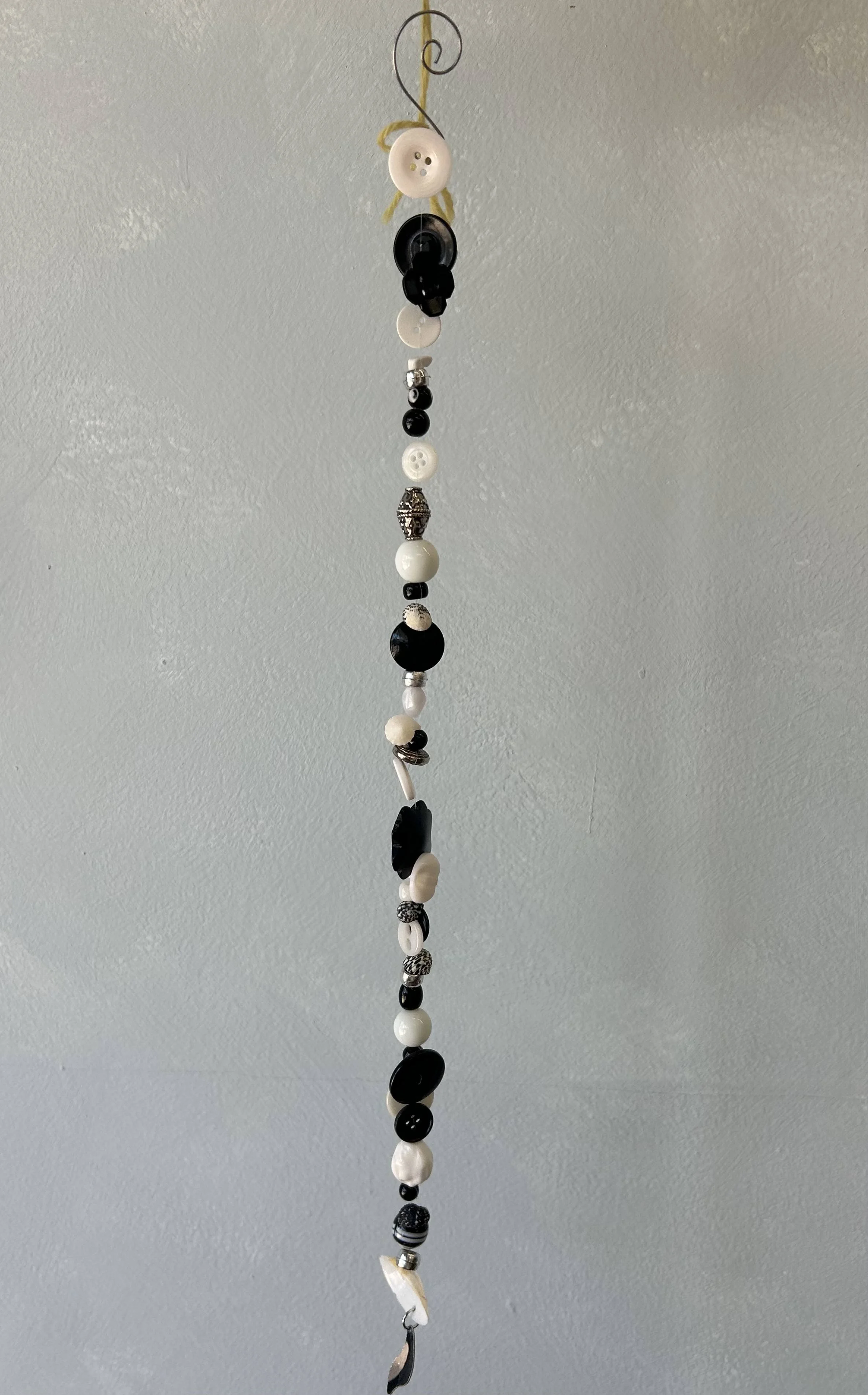 Dangly Strand Shell