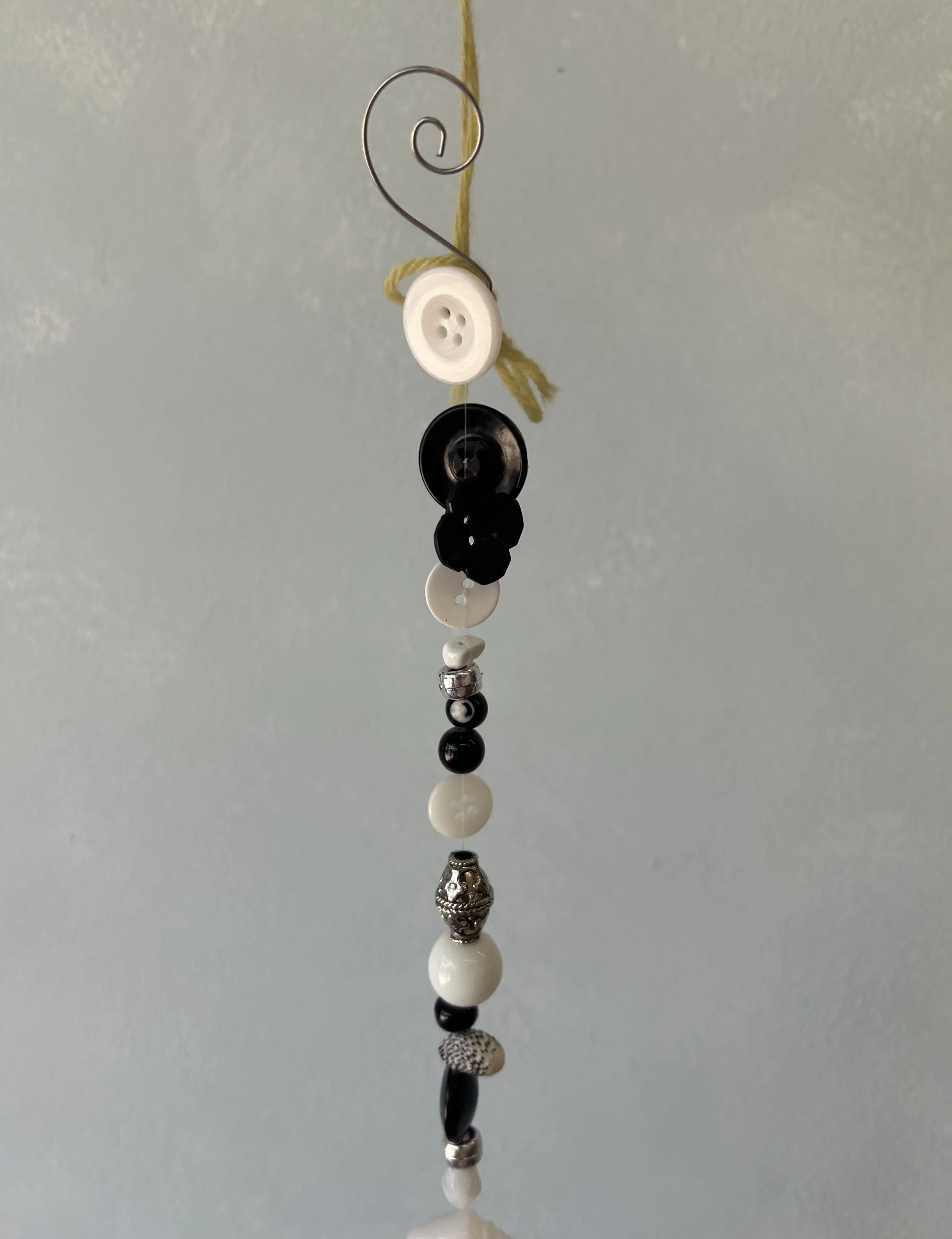 Dangly Strand Shell