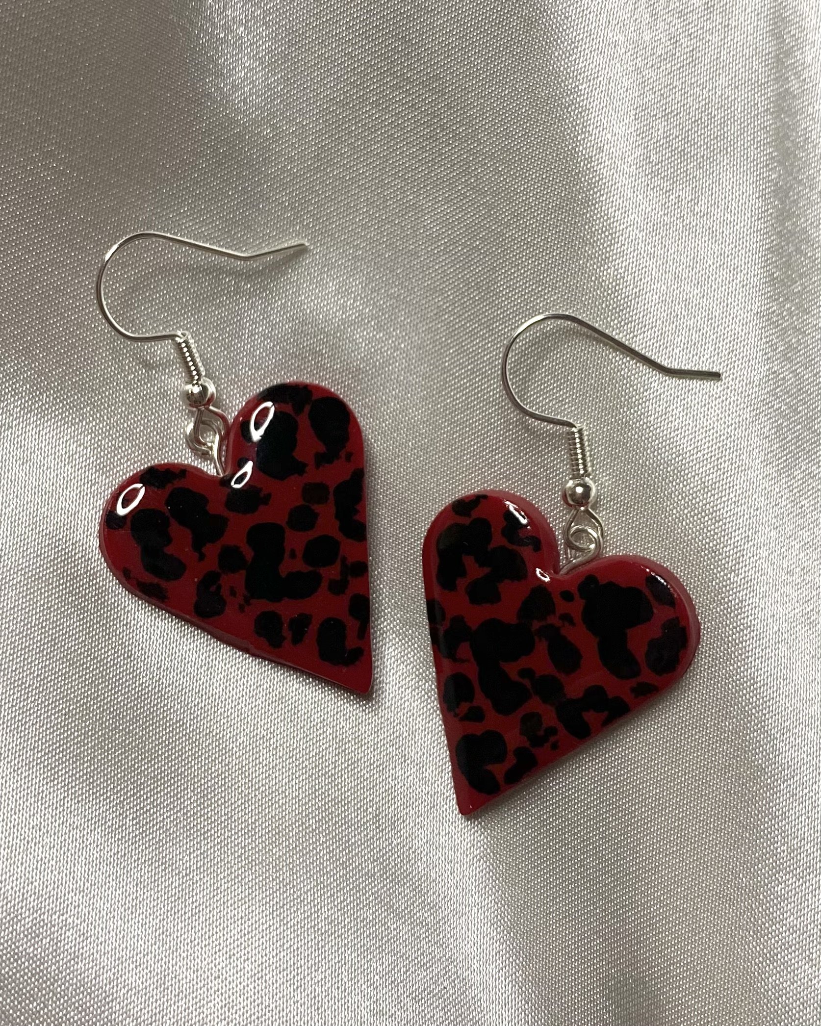 Lady Leopard (Dark Red) Mini Earrings
