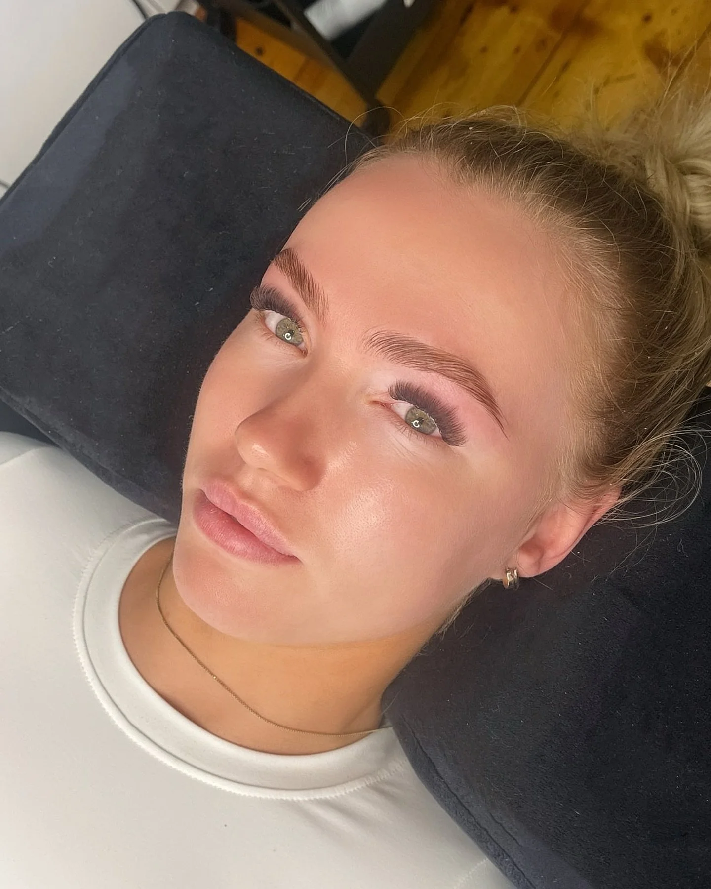 I live for Dark Chocolate lashes 🤤🤎🍫

Sometimes we need a change up, so today we did a swap from black to brown lashes for Soph! We were both very happy with the outcome 

Treatments: Mega Volumes + Lamination wax and tint

For all bookings visit 
