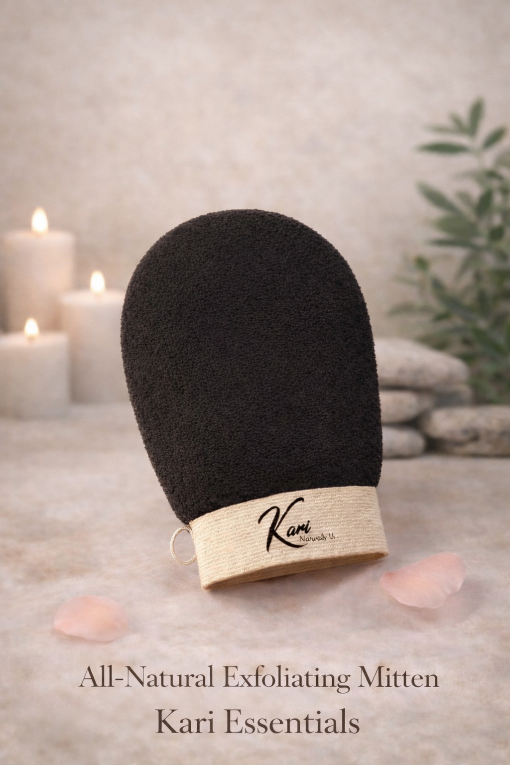 Kari Essentials All-Natural Exfoliating Mitten
