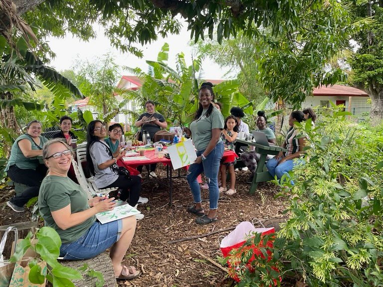 Art in the garden event turned out perfectly. Thank you for everyone for coming out 🎨🍀