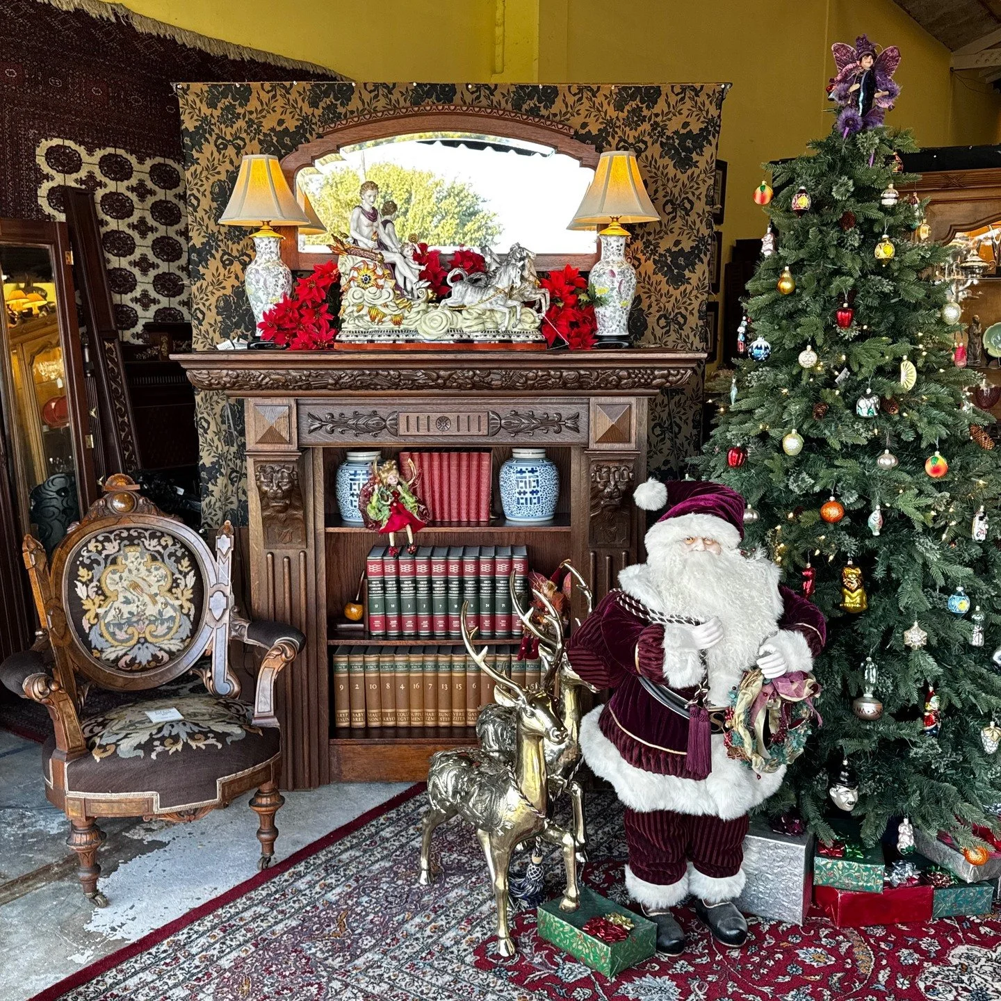 ✨ The shop&rsquo;s feeling extra cozy lately ✨

We&rsquo;ve added a few seasonal touches at GCS Antiques and the doors are open as always. 

Come say hi, take a stroll through the shop, and see what treasures you find.

#GCSAntiques #AntiqueShop #Vin