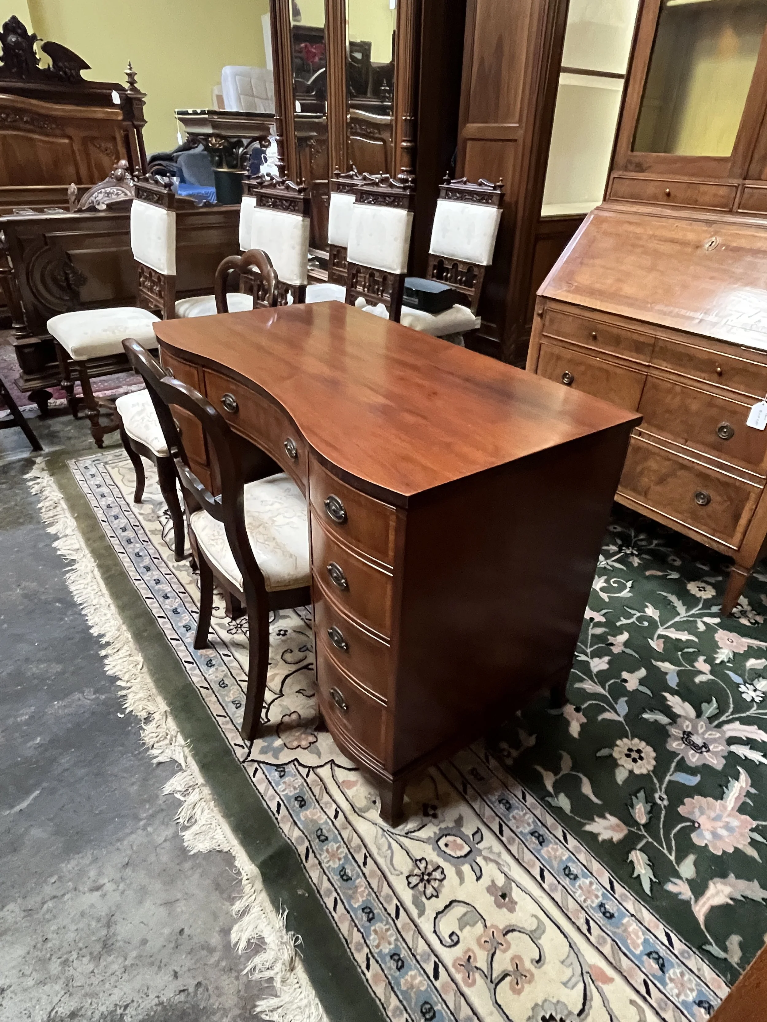 8RM7 - Mahogany Desk