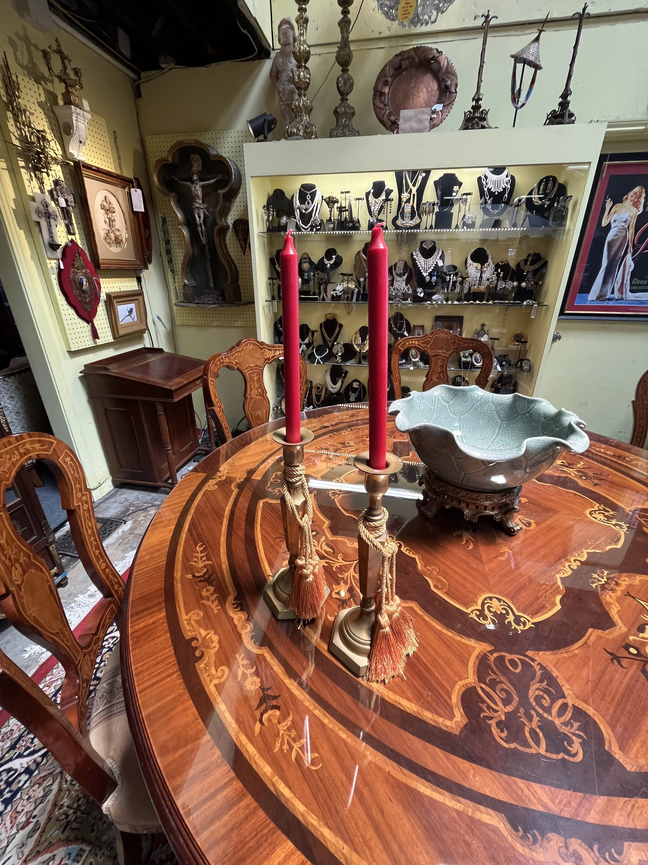 7RM6 - Pair of Brass Candlesticks