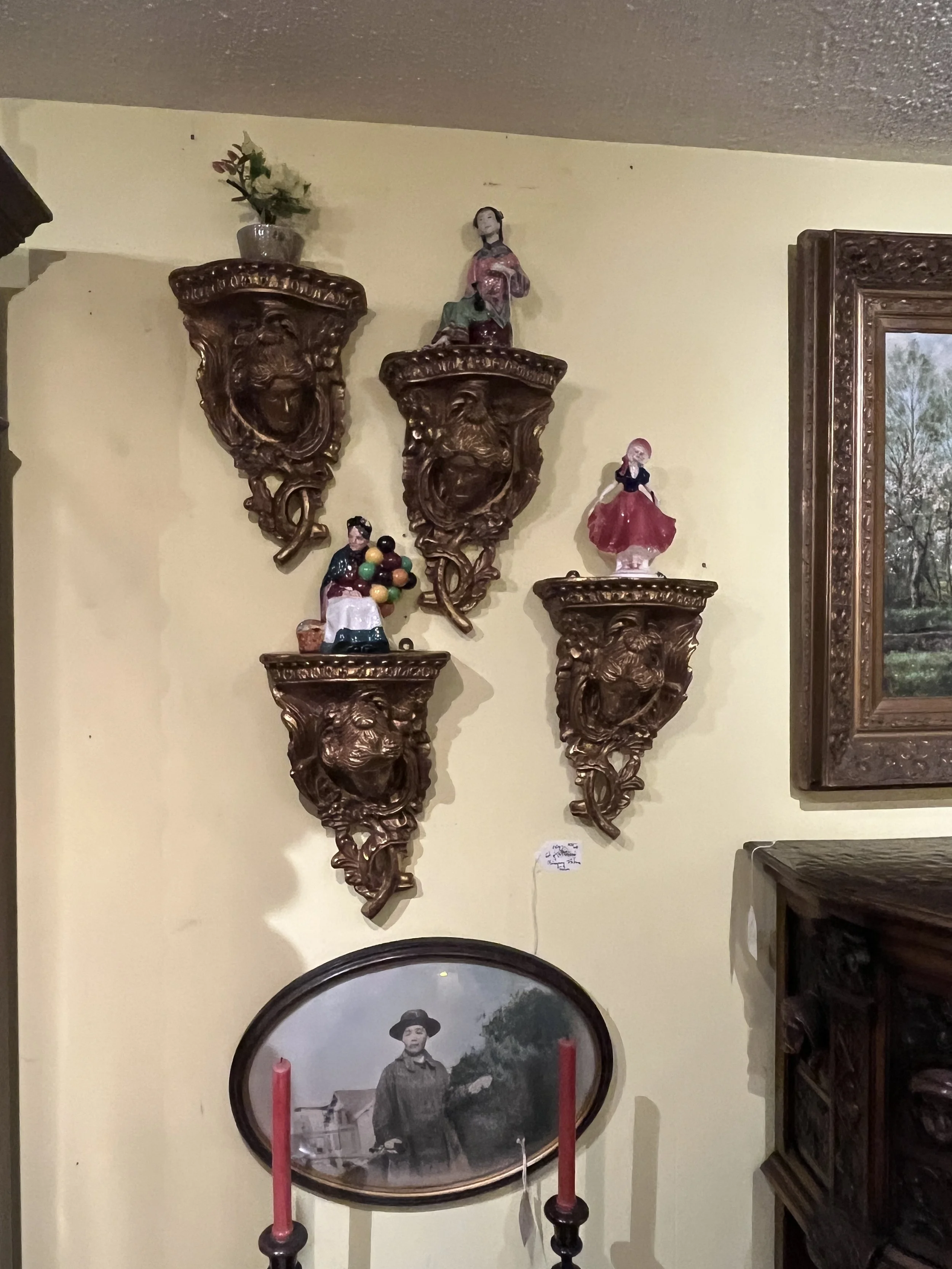 11RM1 - Set of (4) Italian Wall Shelves