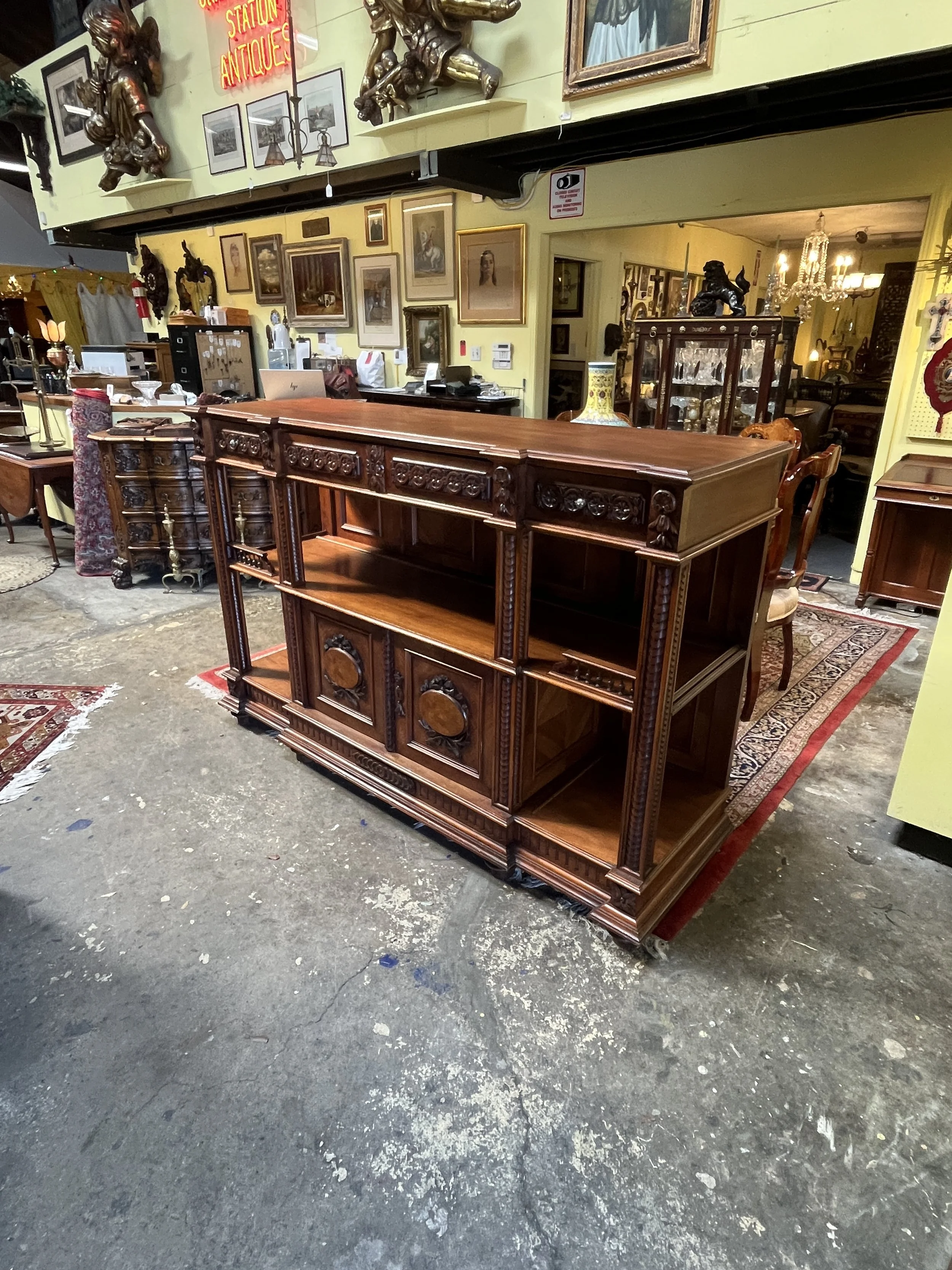 CO6MD1 - French Sideboard