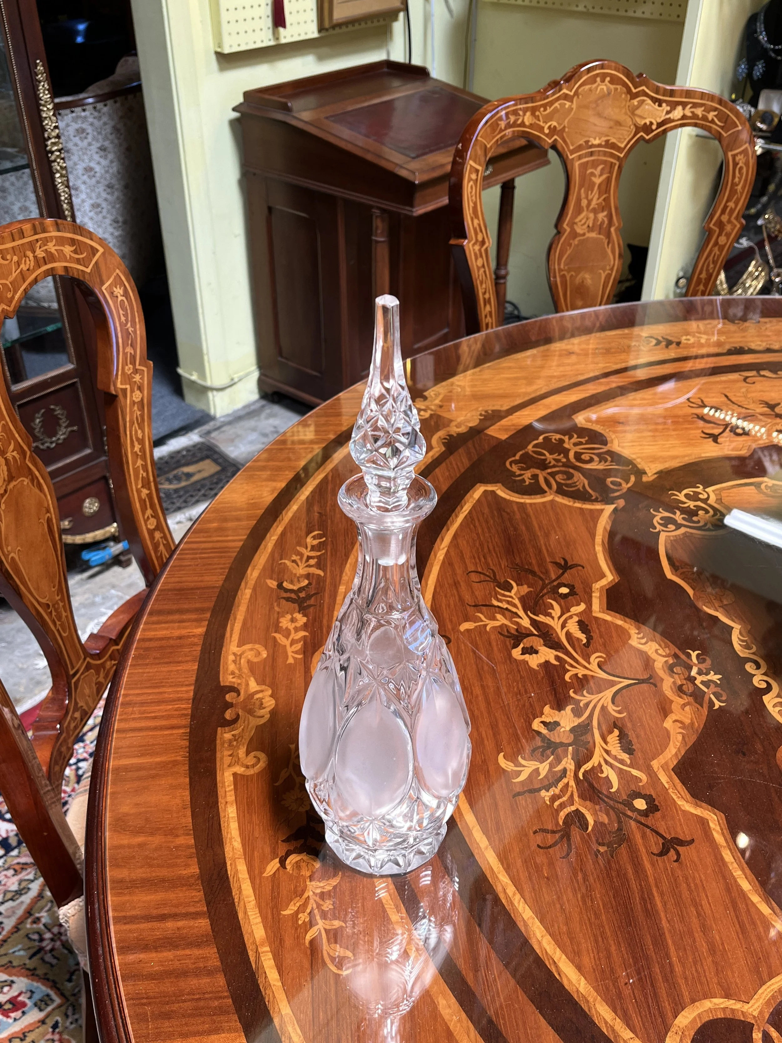 7RM24 - Crystal Decanter
