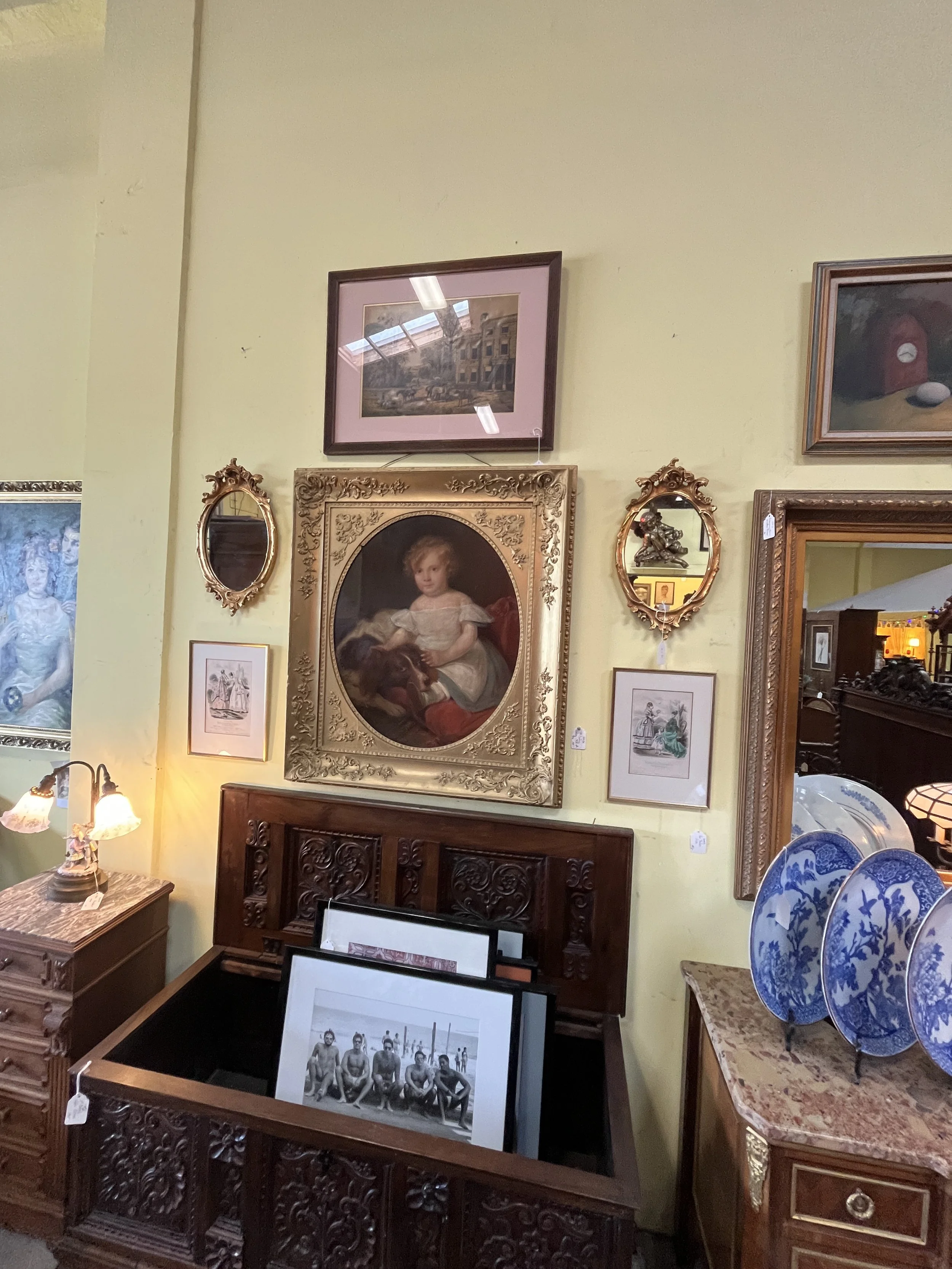 6JG112 - Pair of Small Oval Wall Mirrors