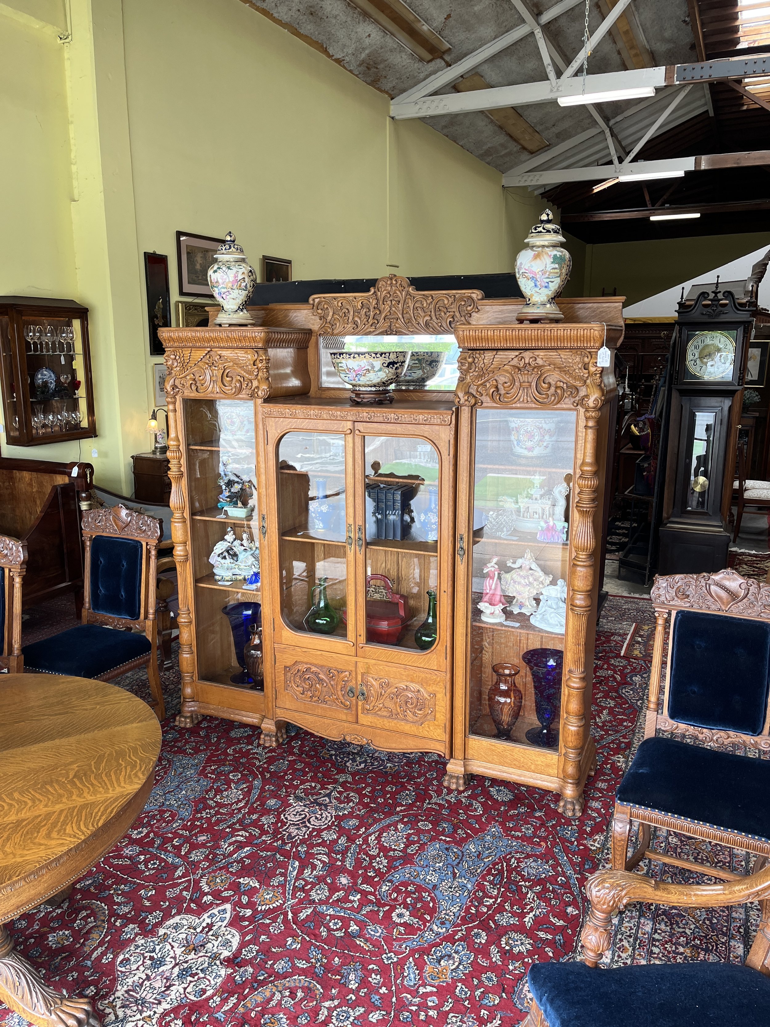 3RM21 - American Golden Oak Bookcase/Display