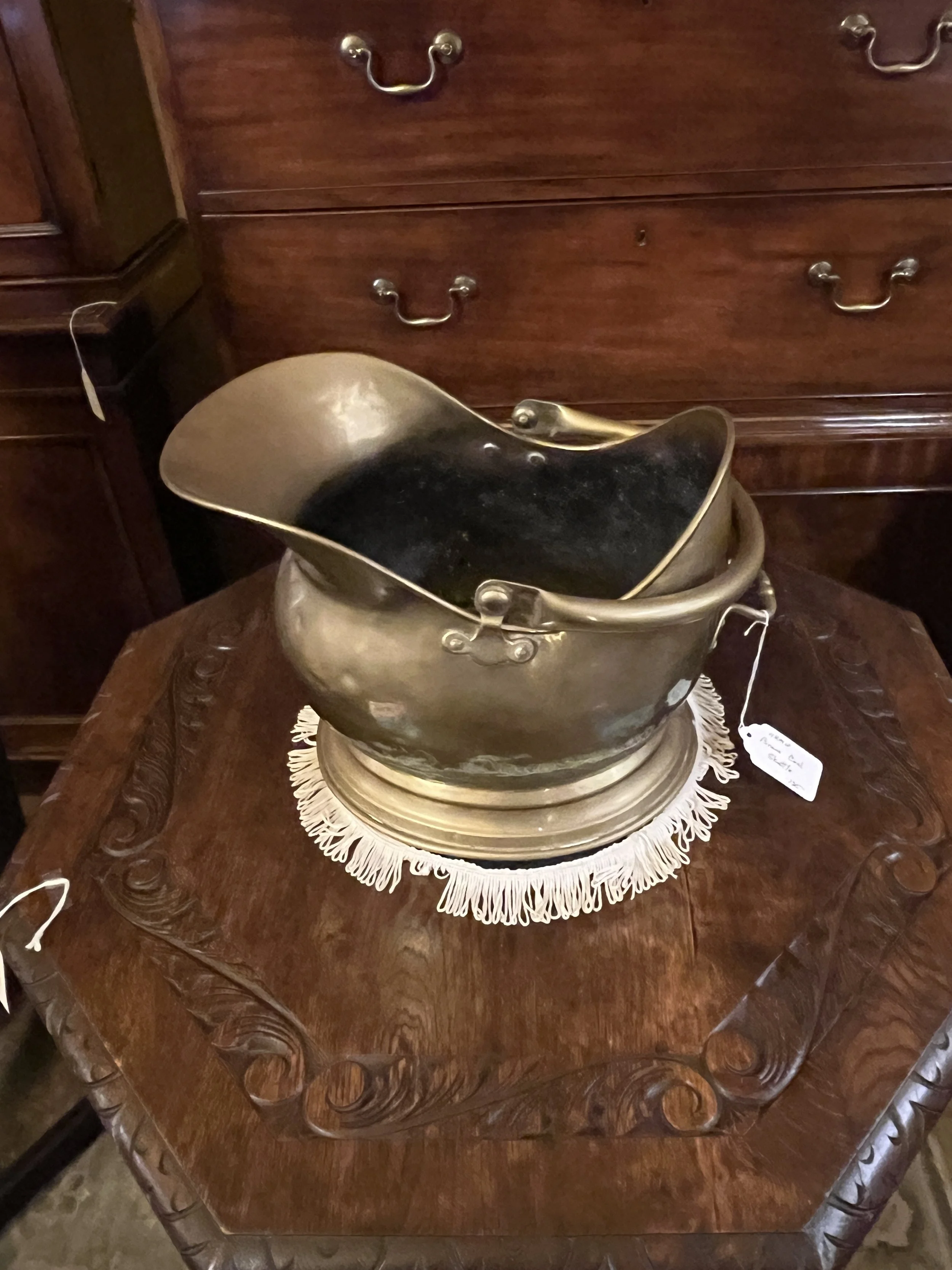 11RM18 - Brass Coal Skuttle