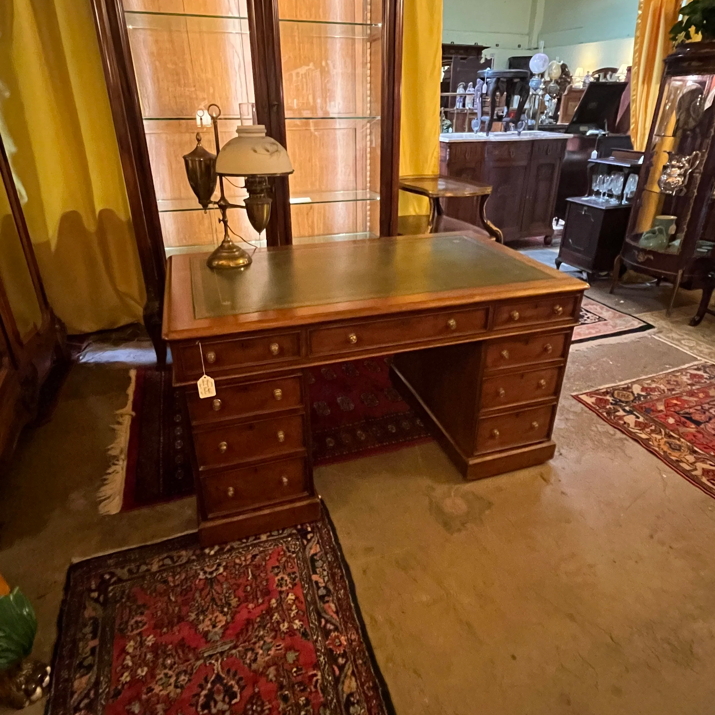 1RM9 - English Victorian Desk