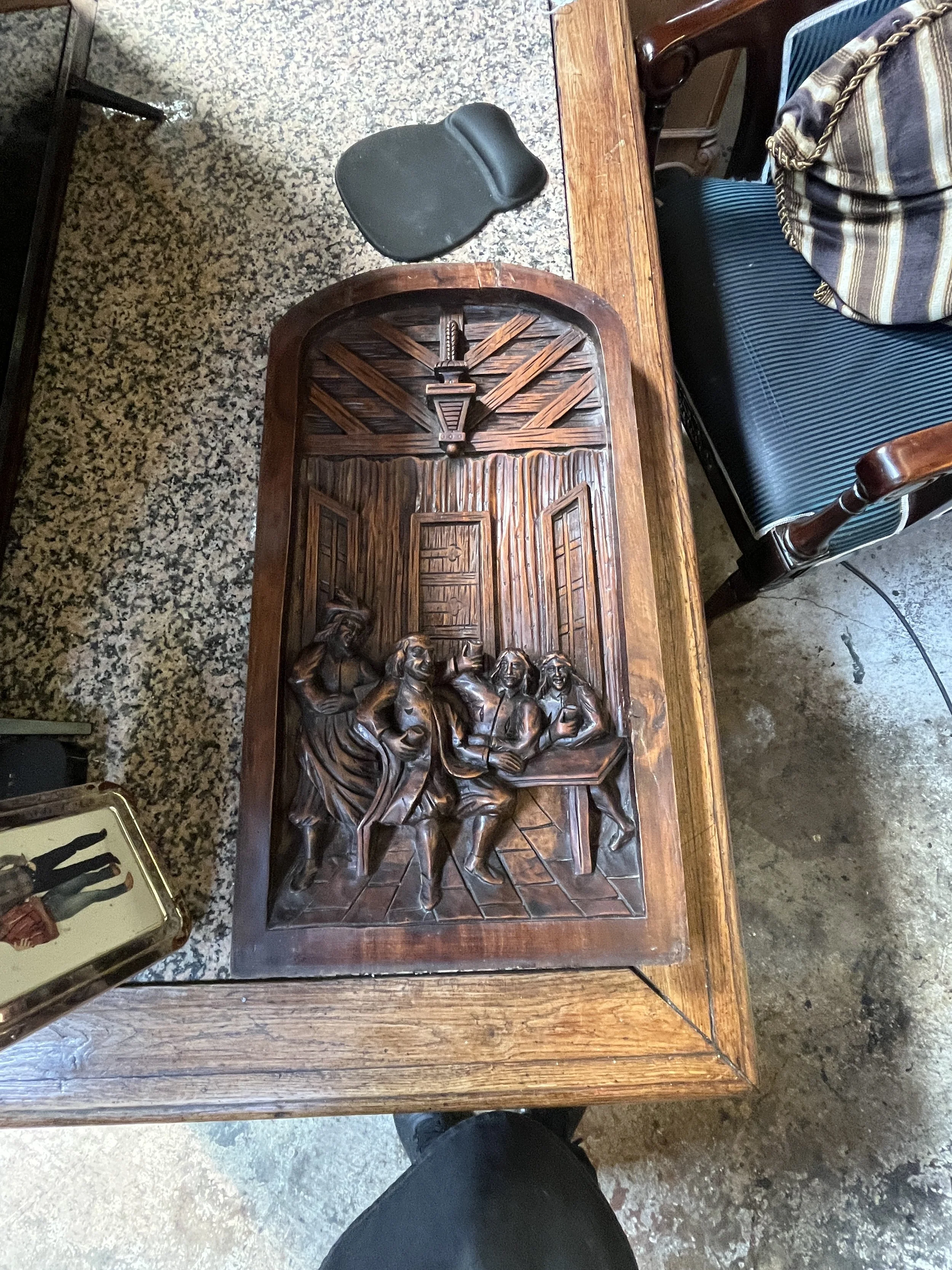 CO7JG2 - Carved Plaque