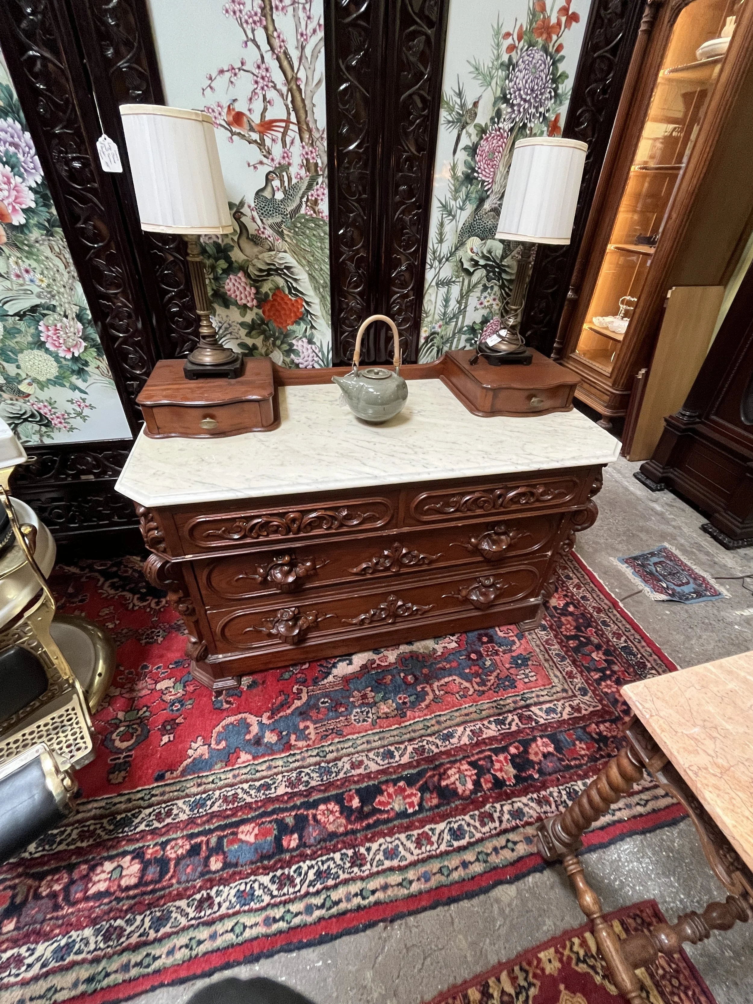 CO9NC1 - American Dresser