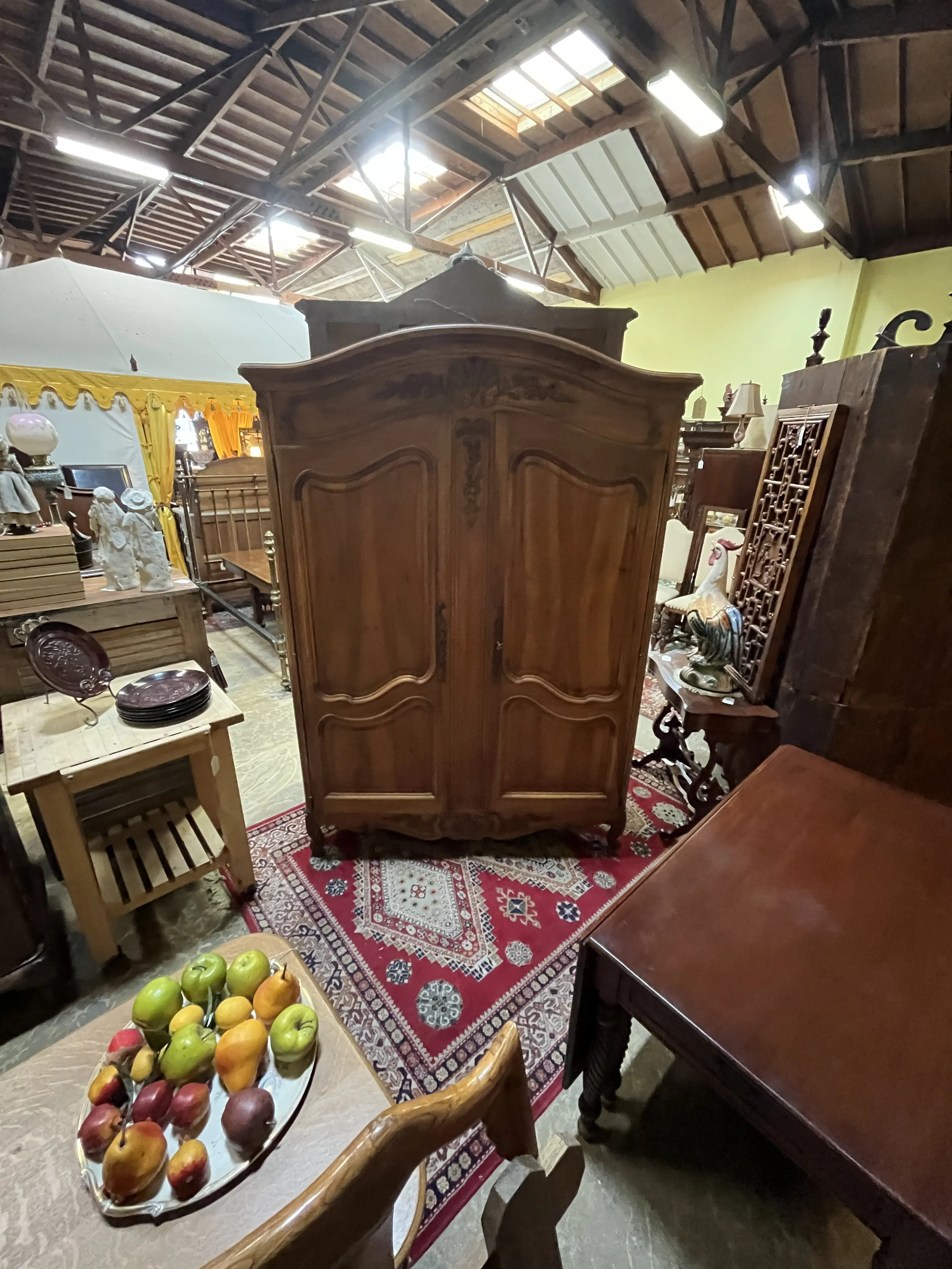 3RM16 - French Double Door Armoire