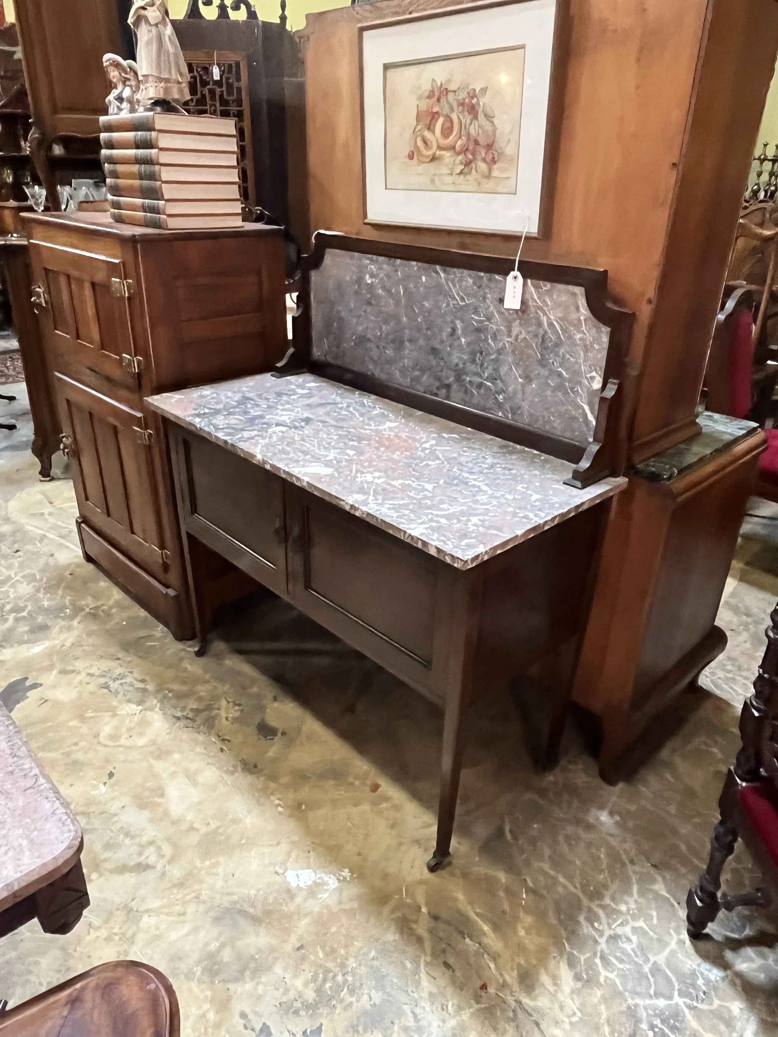 CO10MD18 - English Washstand