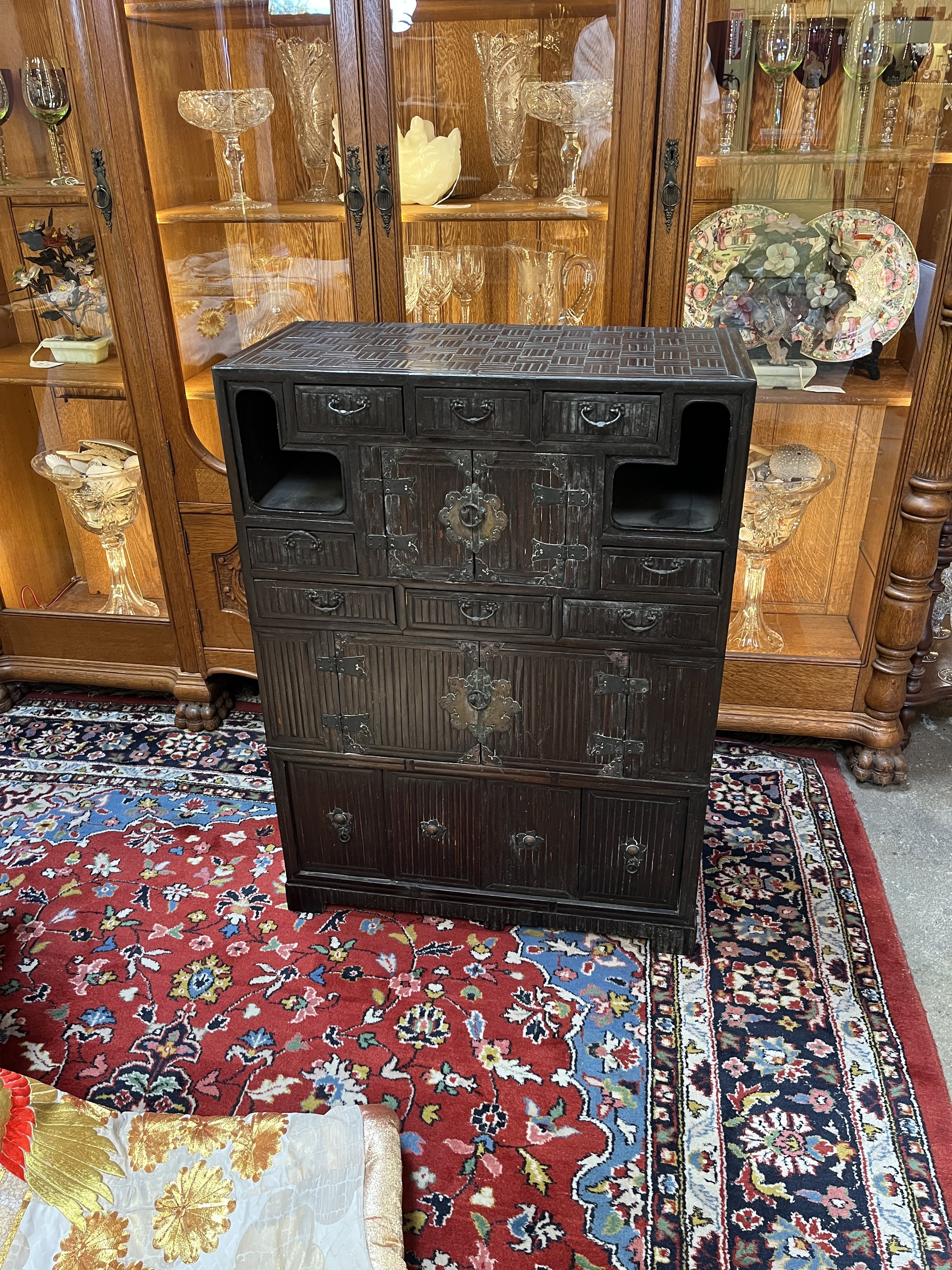 8RM9 - Chinese Cabinet