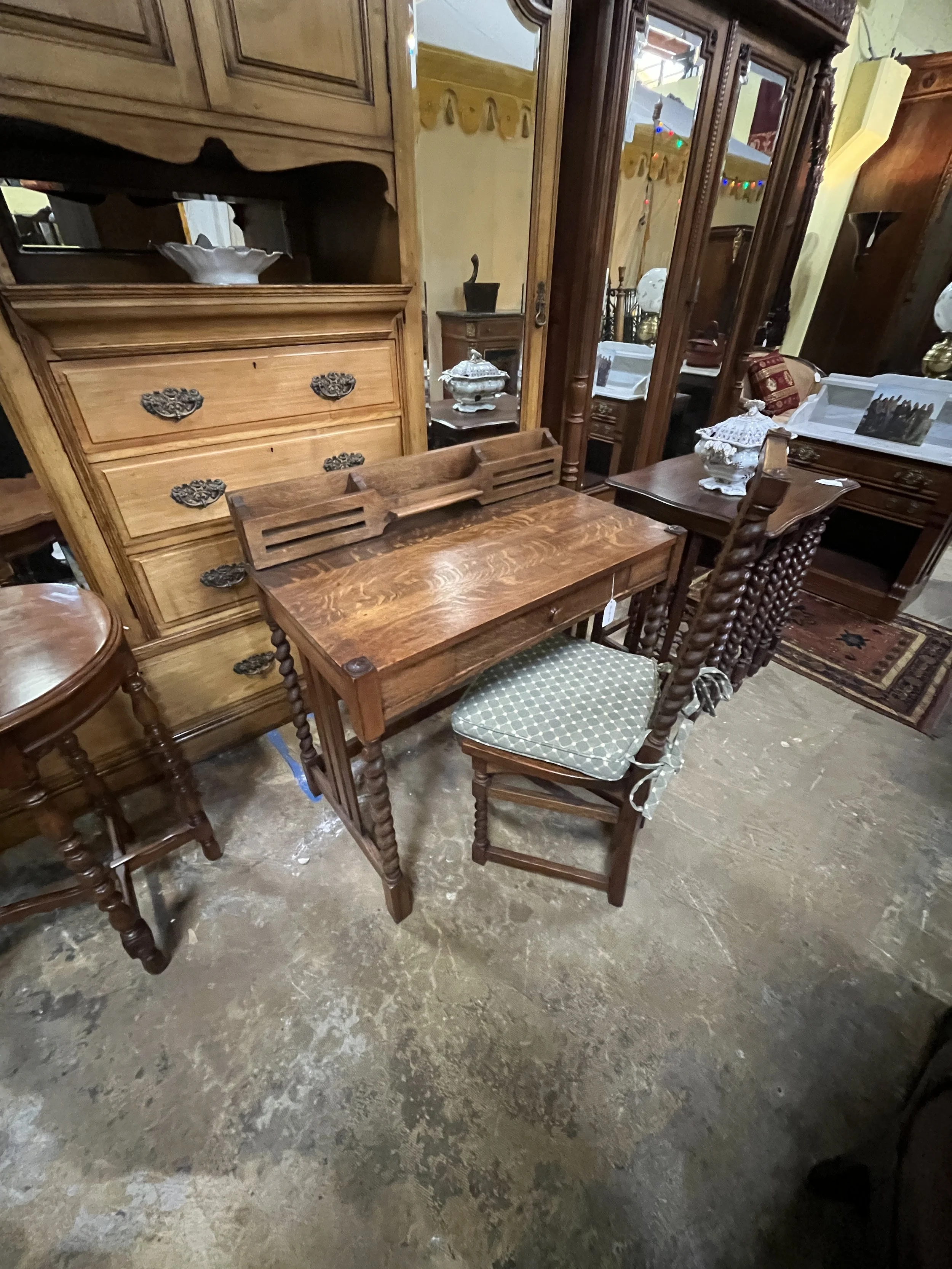 11RM1 - Oak Writing Table with Chair