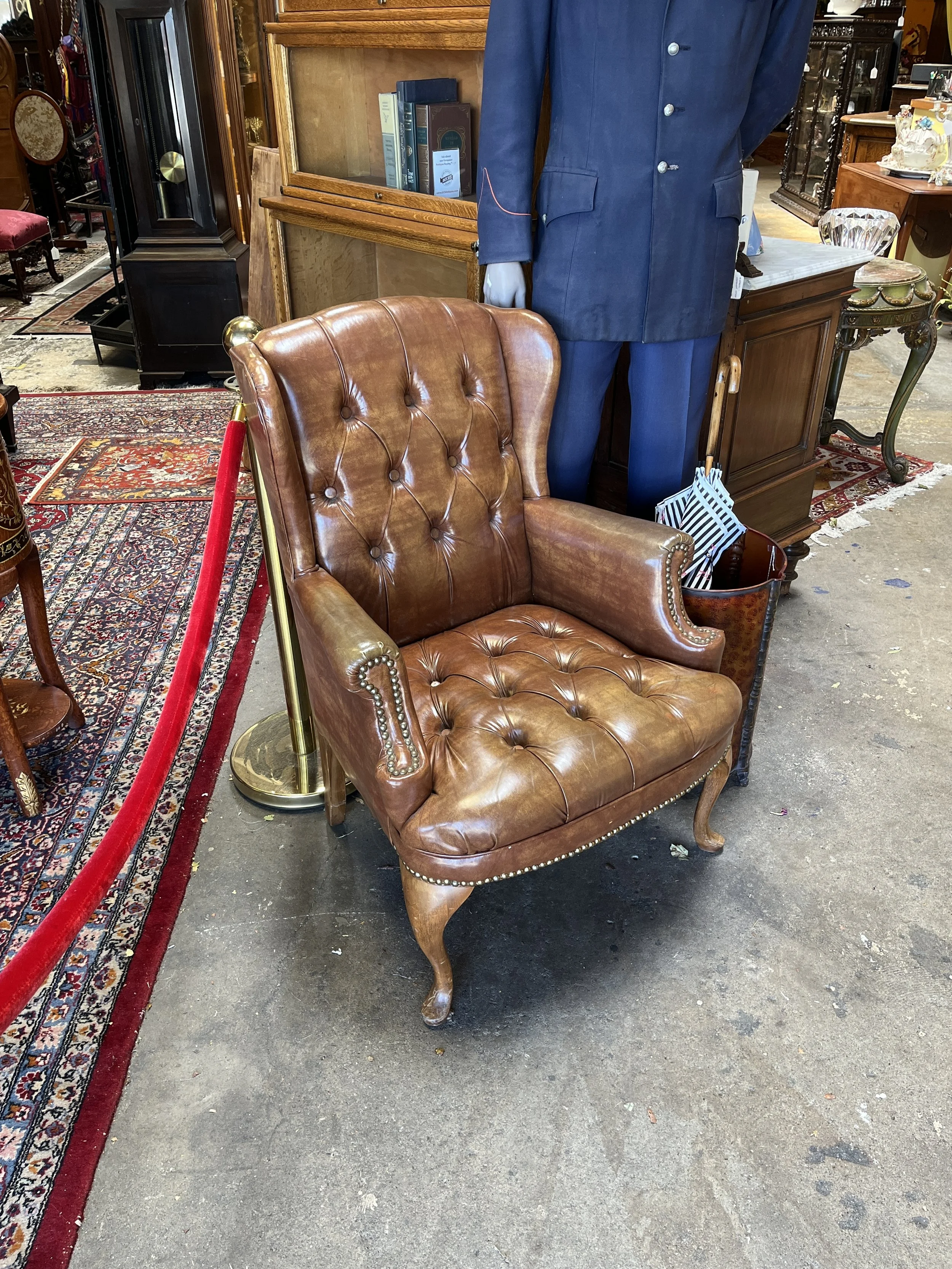 CO2DM26 - Leather Upholstered Arm Chair