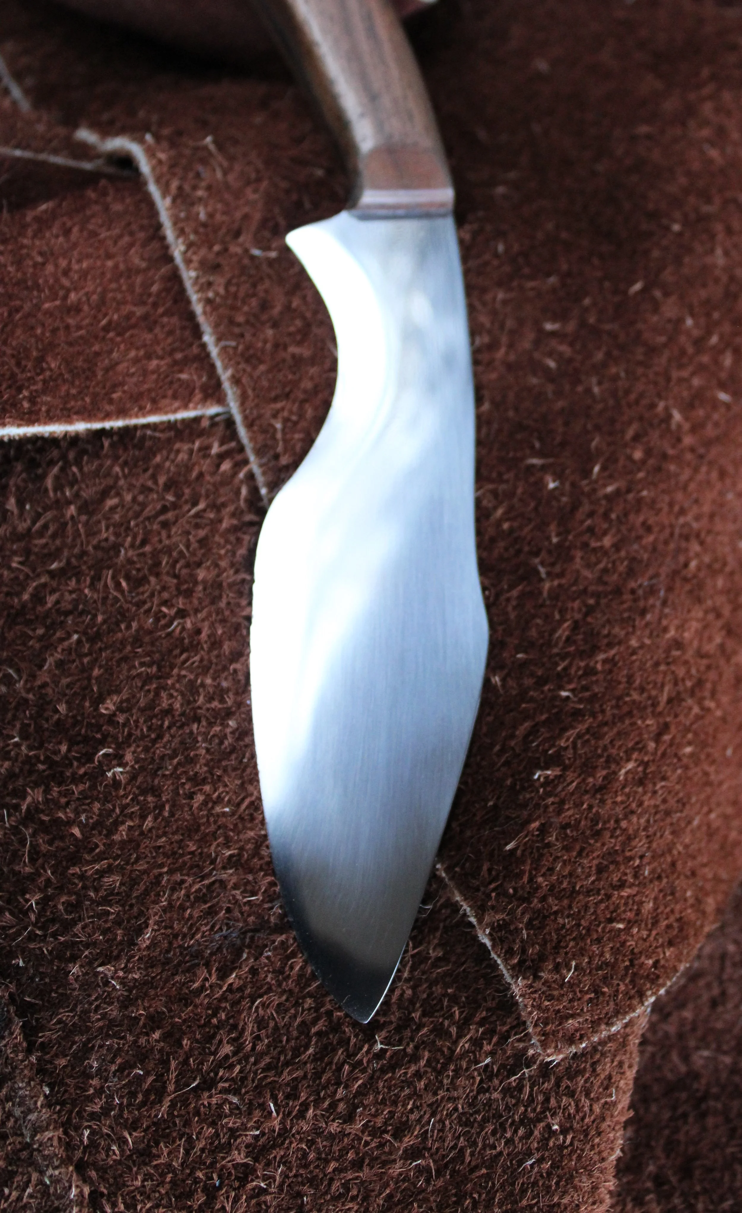 hand-forged-kukri-blade
